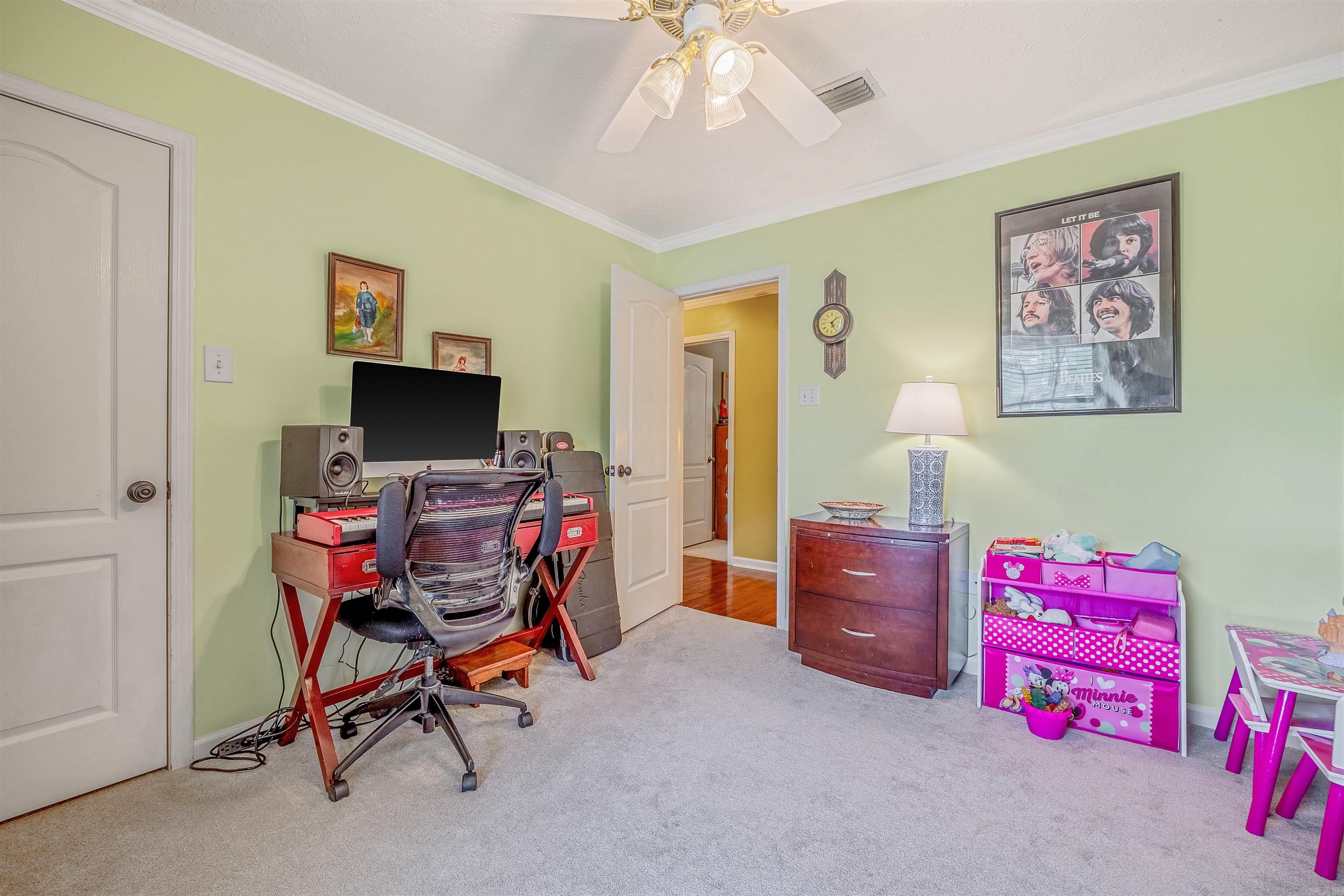 8 Bradley Cove  Maumelle, AR