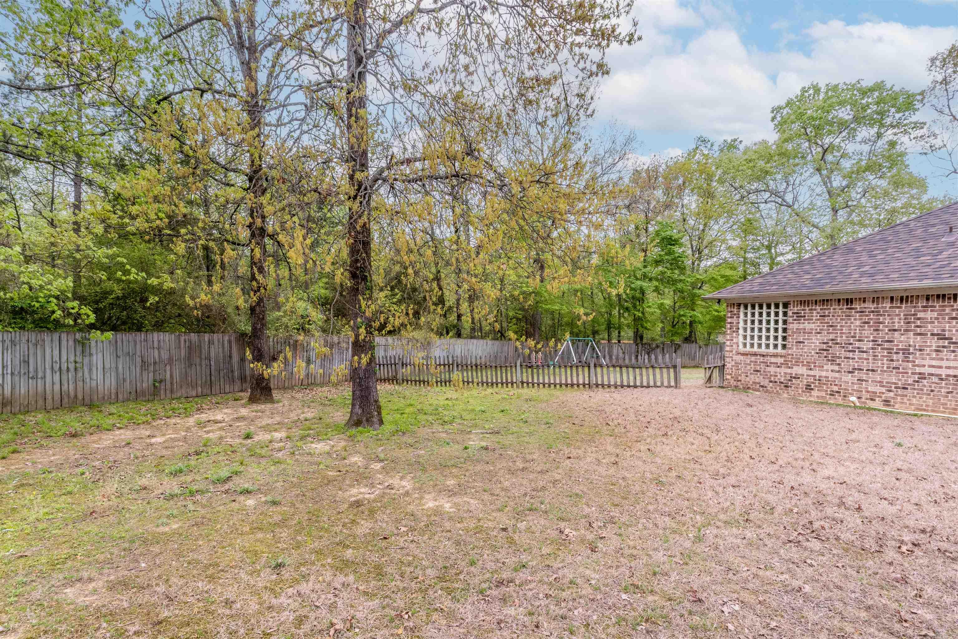 8 Bradley Cove  Maumelle, AR