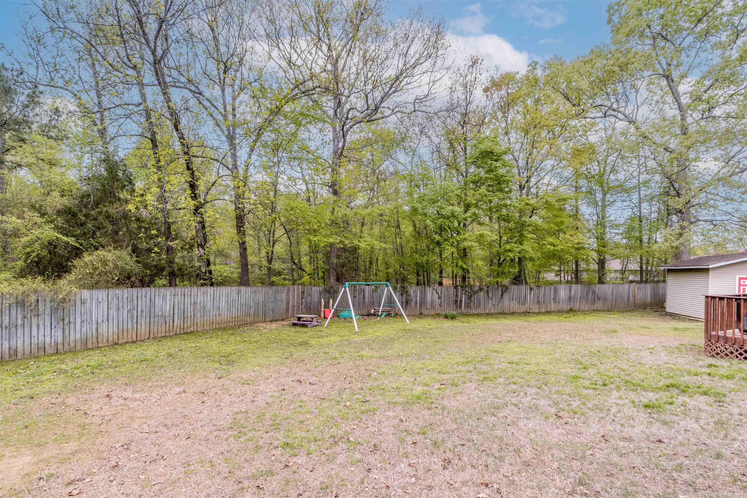 8 Bradley Cove  Maumelle, AR