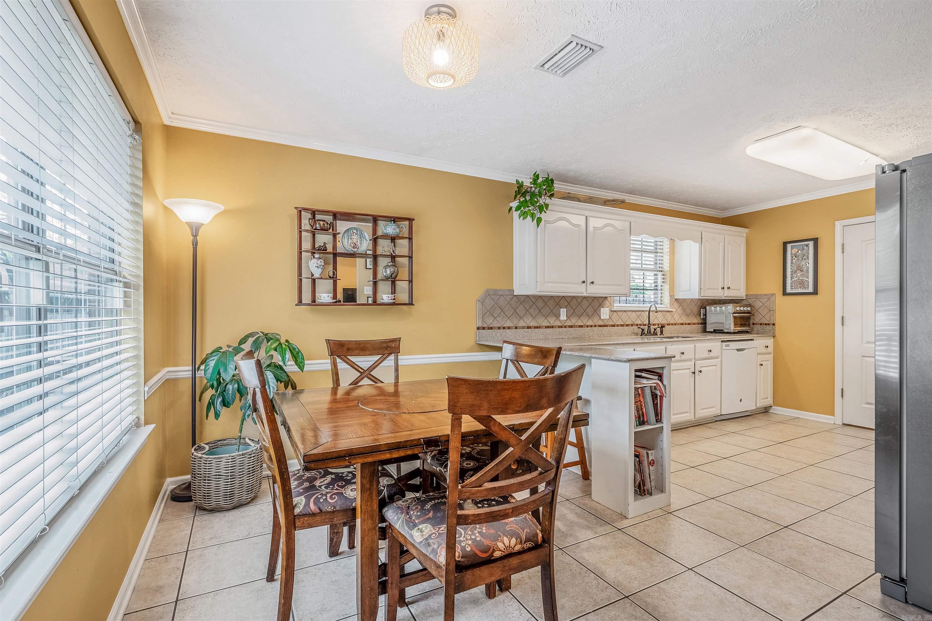 8 Bradley Cove  Maumelle, AR