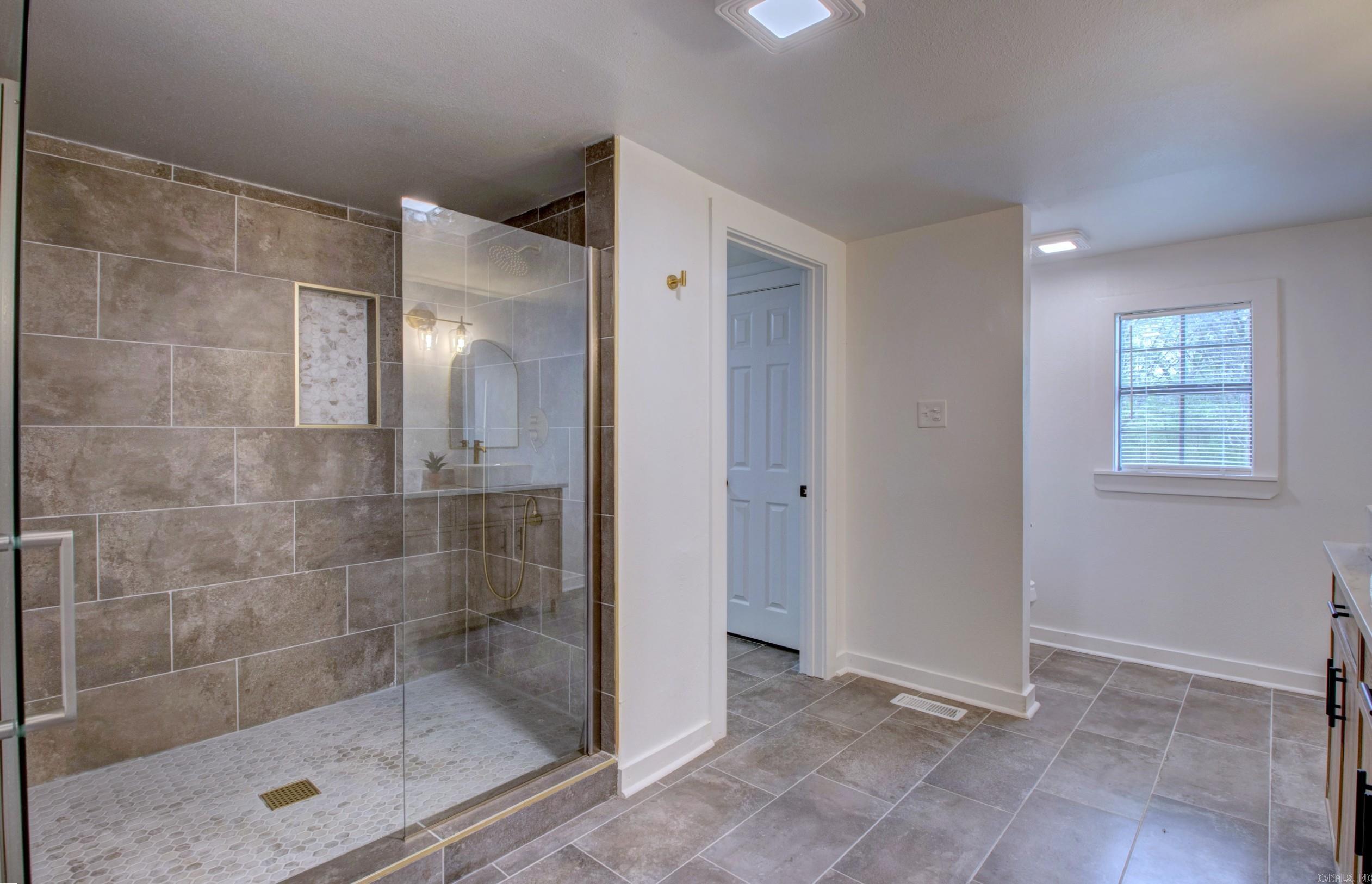 8511 Ferndale Cut Off  Little Rock, AR