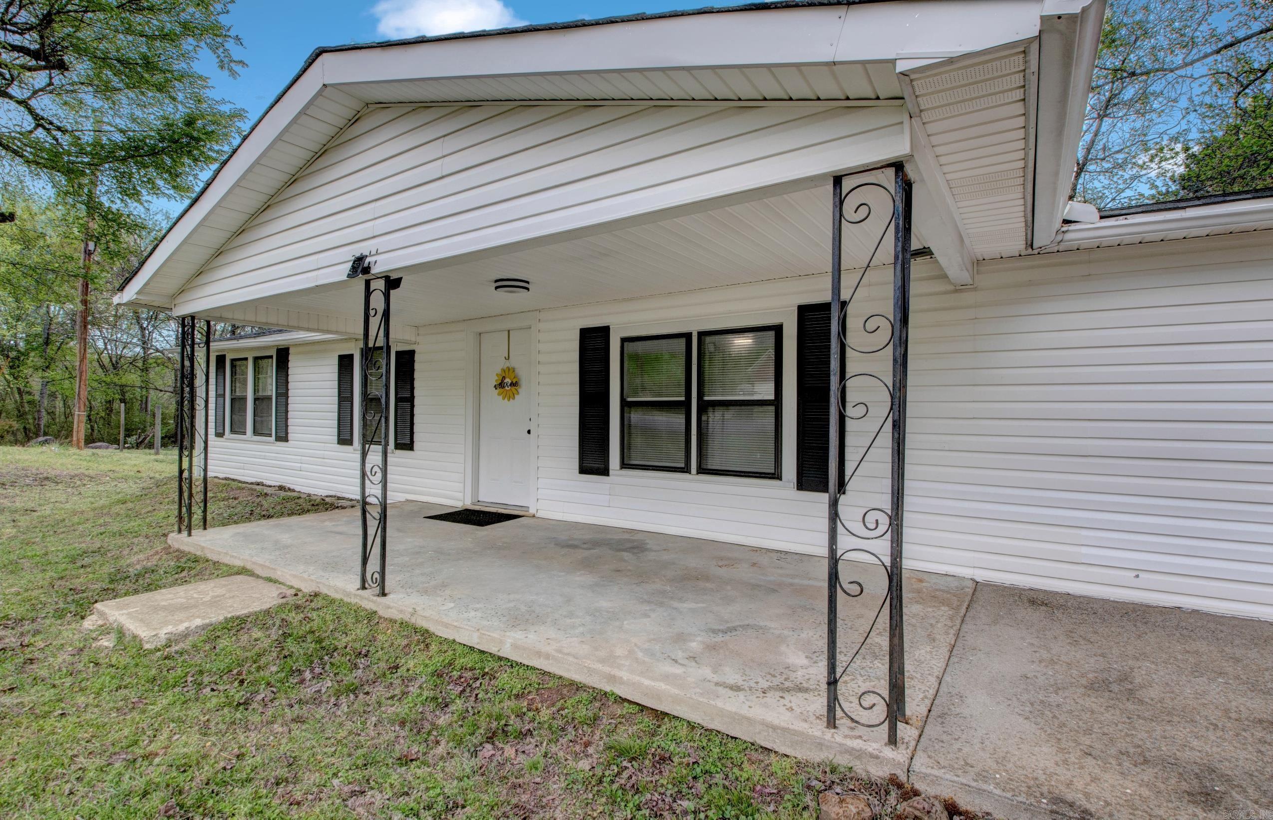 8511 Ferndale Cut Off  Little Rock, AR