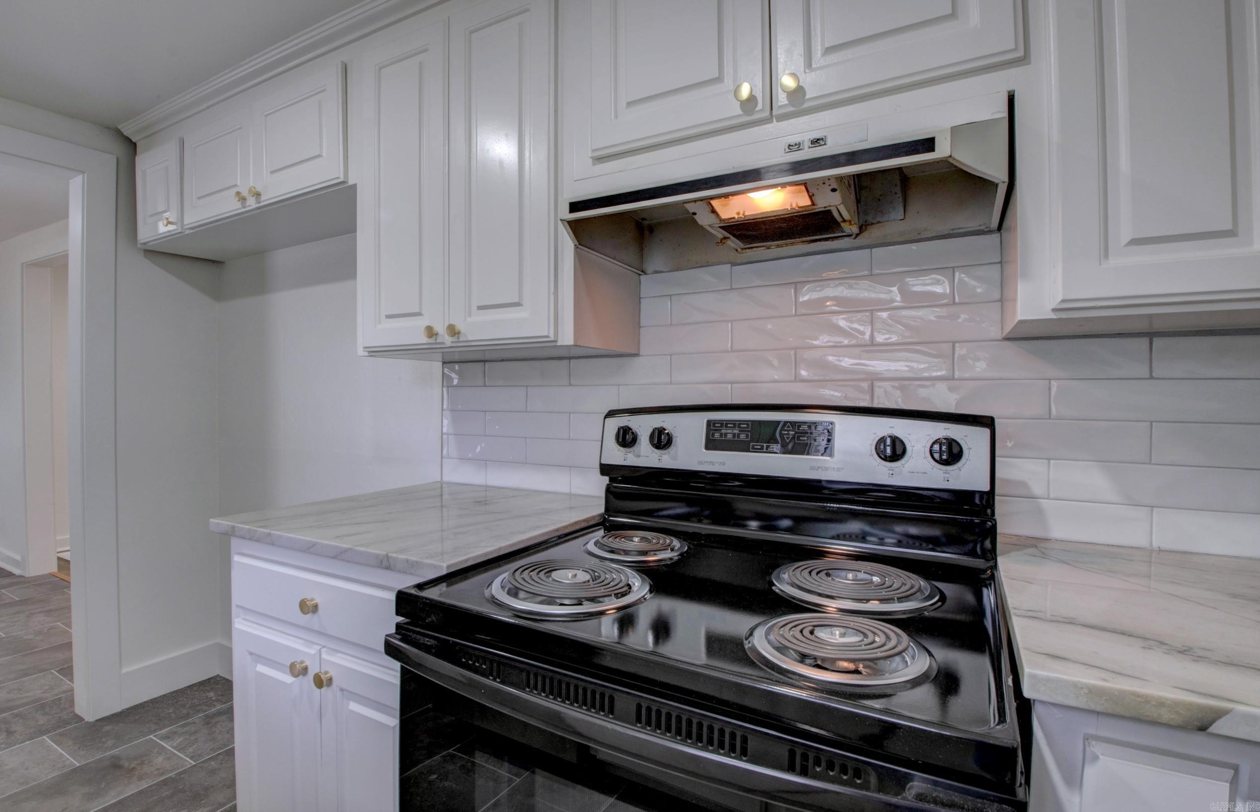 8511 Ferndale Cut Off  Little Rock, AR