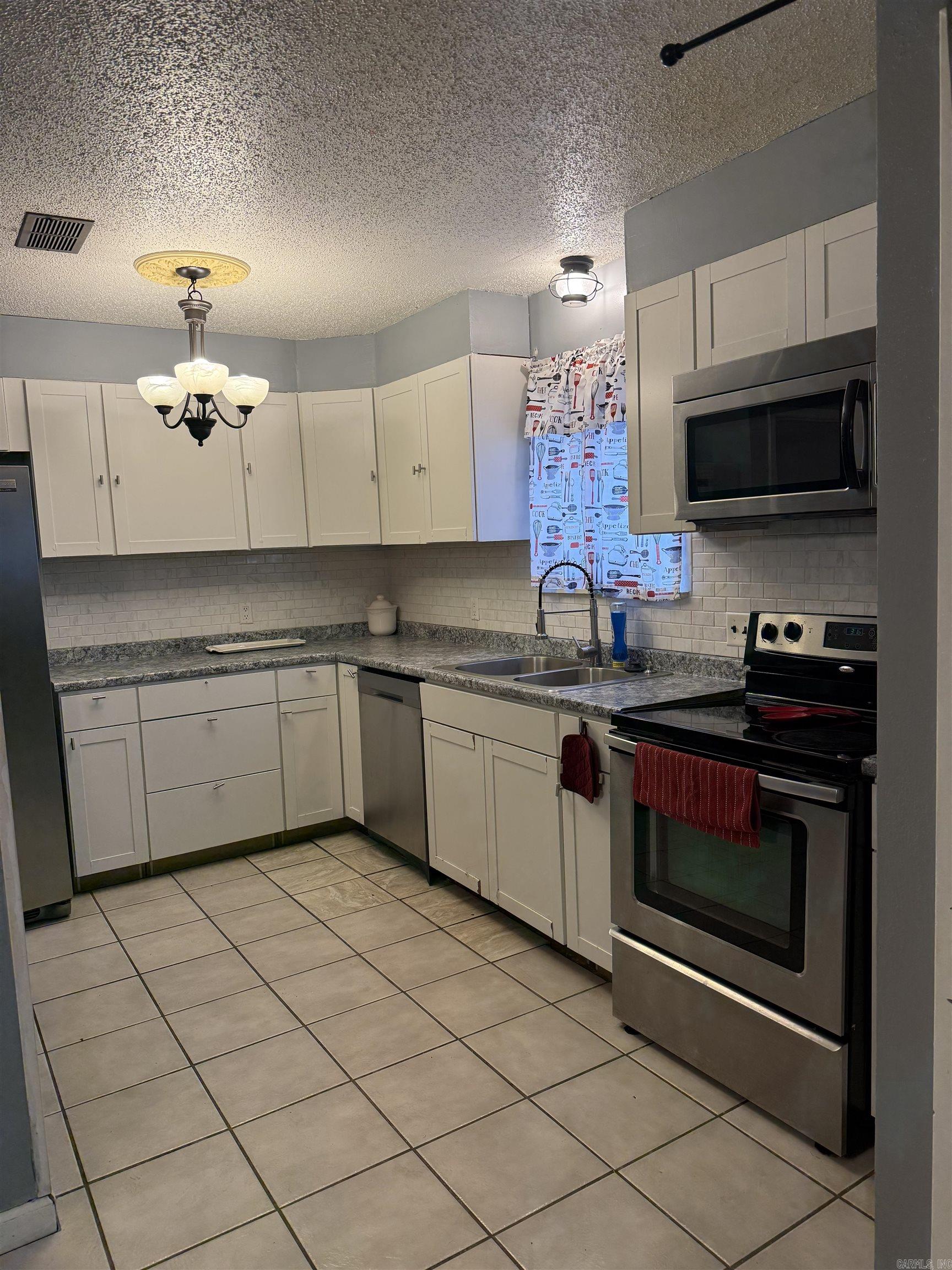 6302 Granada Trail  Pine Bluff, AR