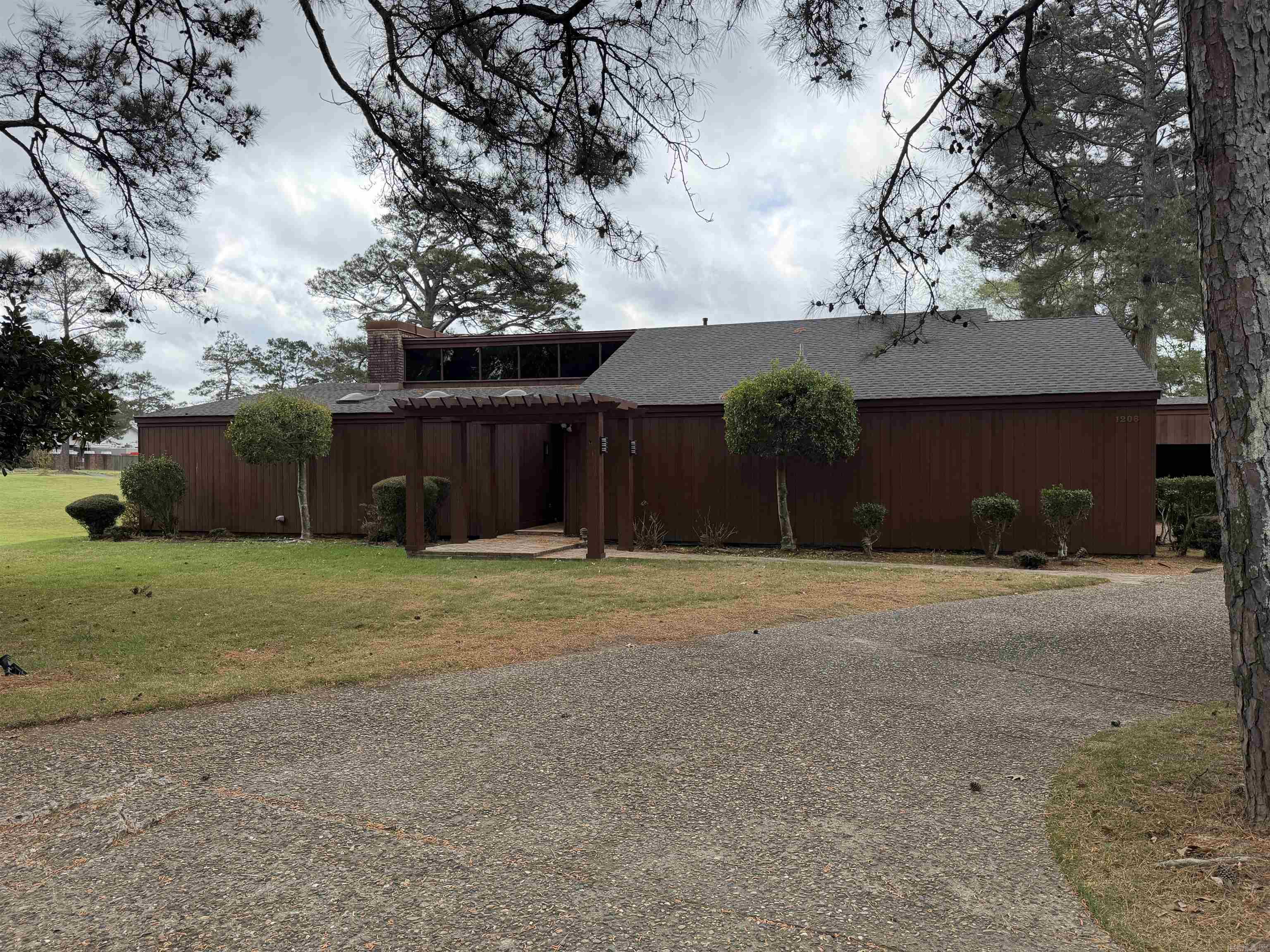 1206 W 46th  Pine Bluff, AR