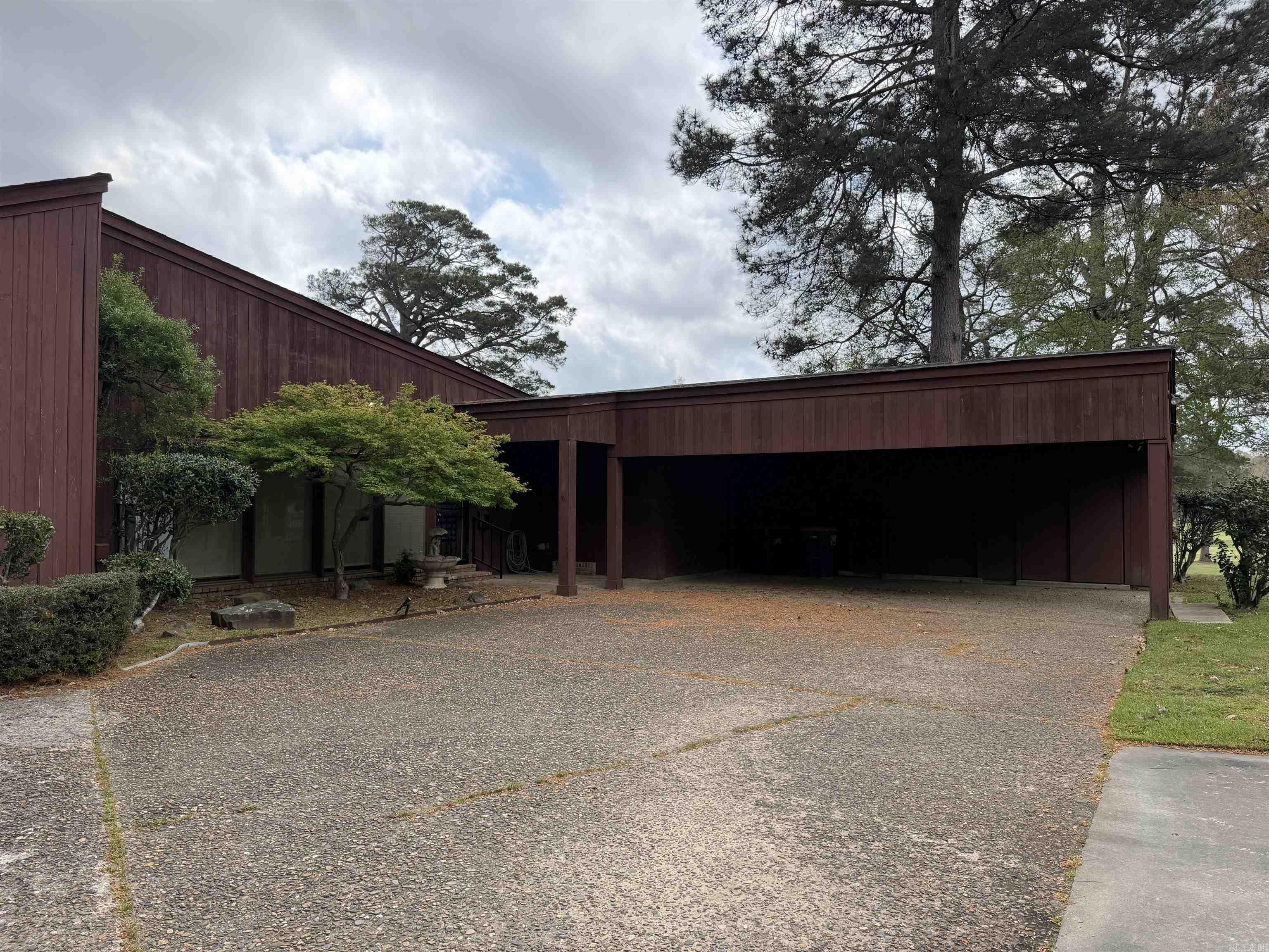 1206 W 46th  Pine Bluff, AR