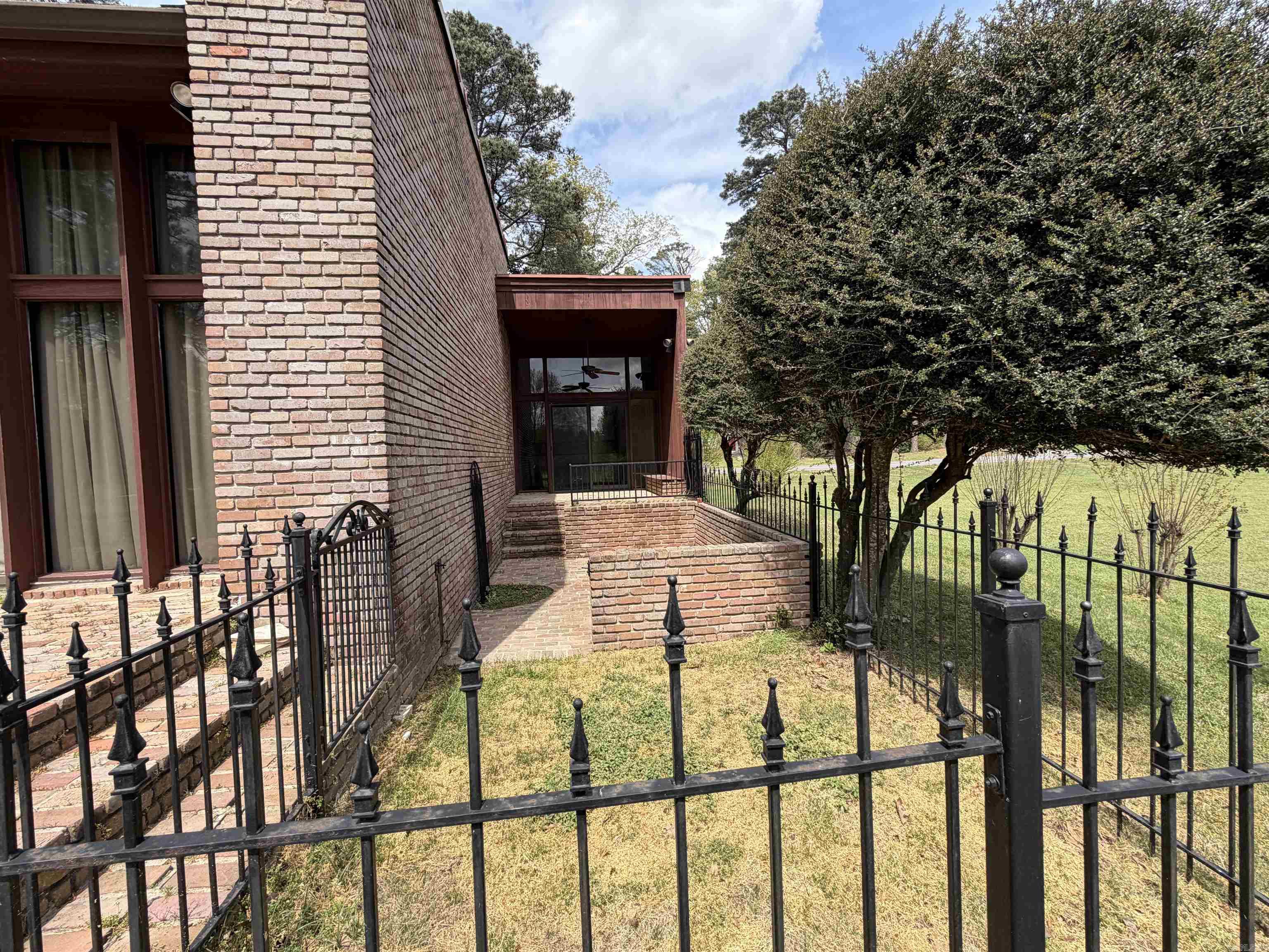 1206 W 46th  Pine Bluff, AR