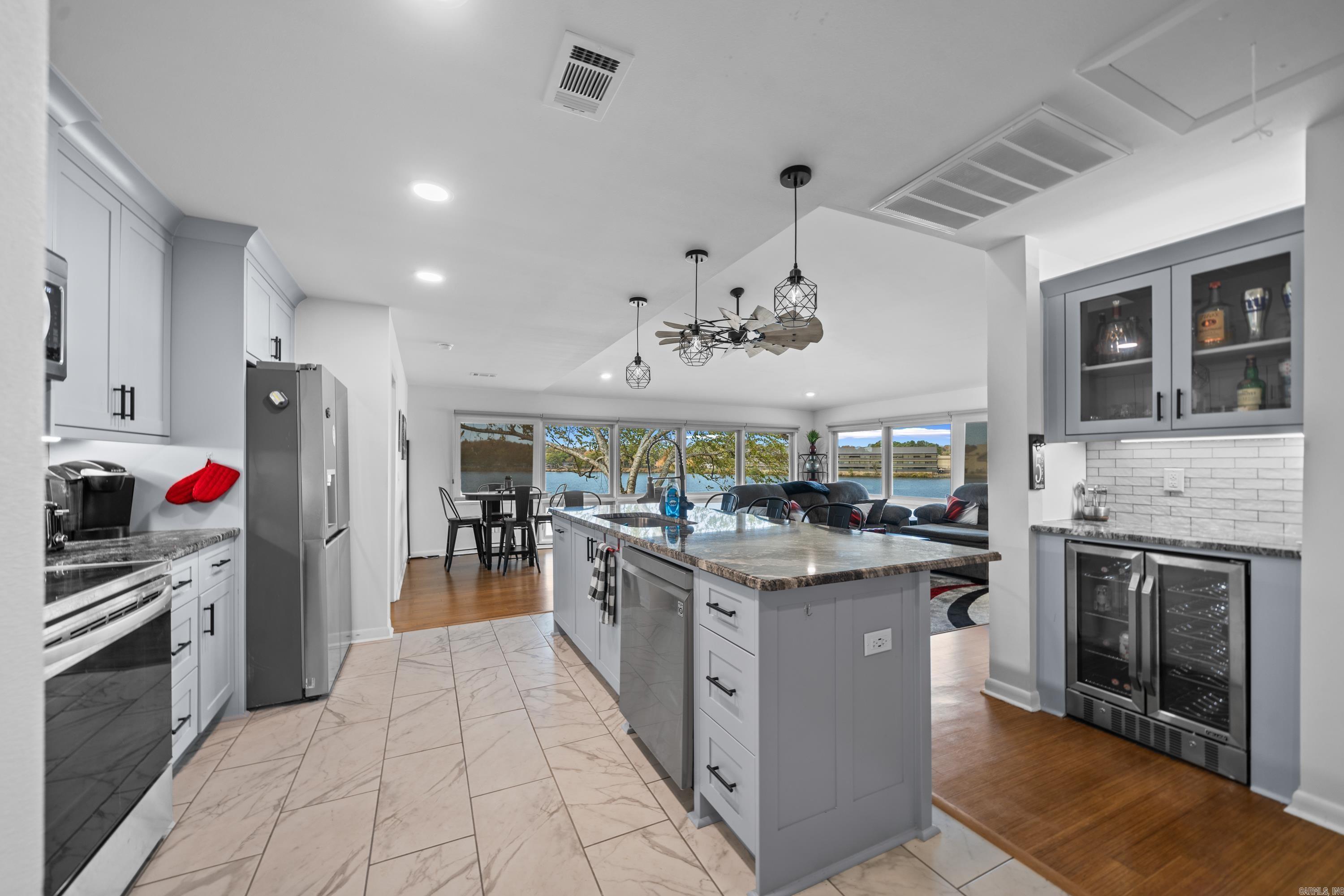 100 Bayou  Hot Springs, AR