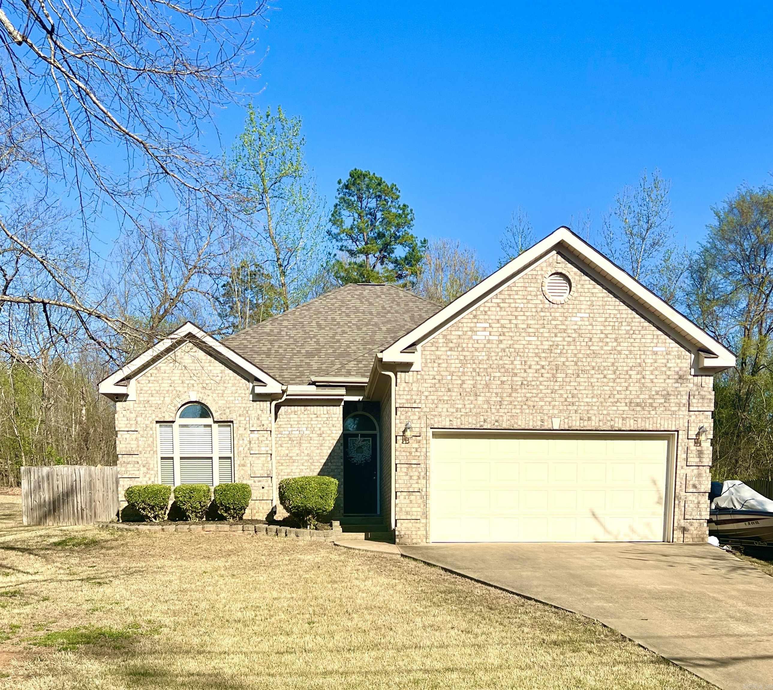 159 Gourdneck Valley Rd  Malvern, AR