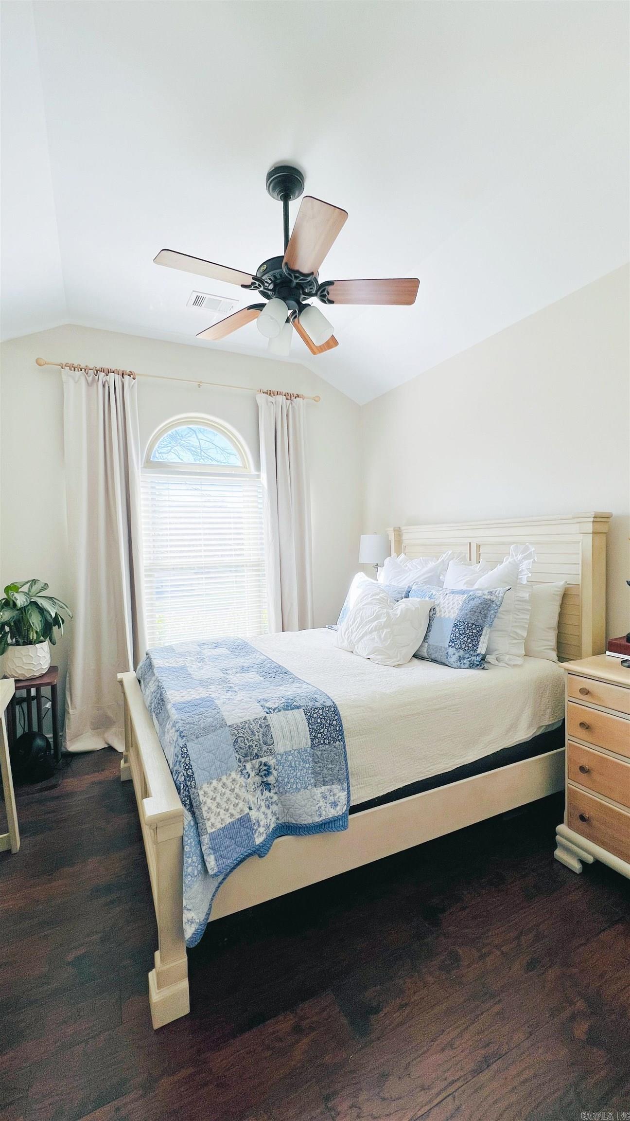 159 Gourdneck Valley Rd  Malvern, AR