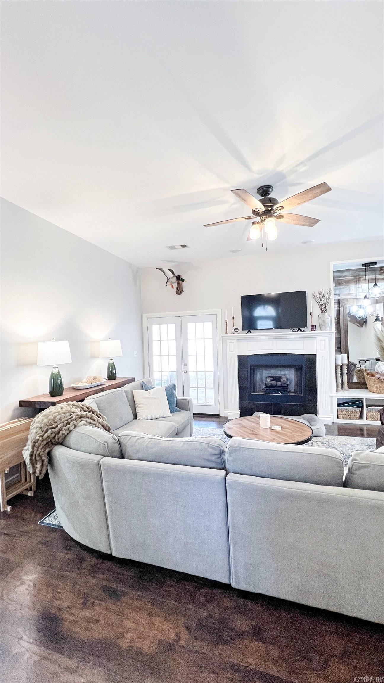 159 Gourdneck Valley Rd  Malvern, AR