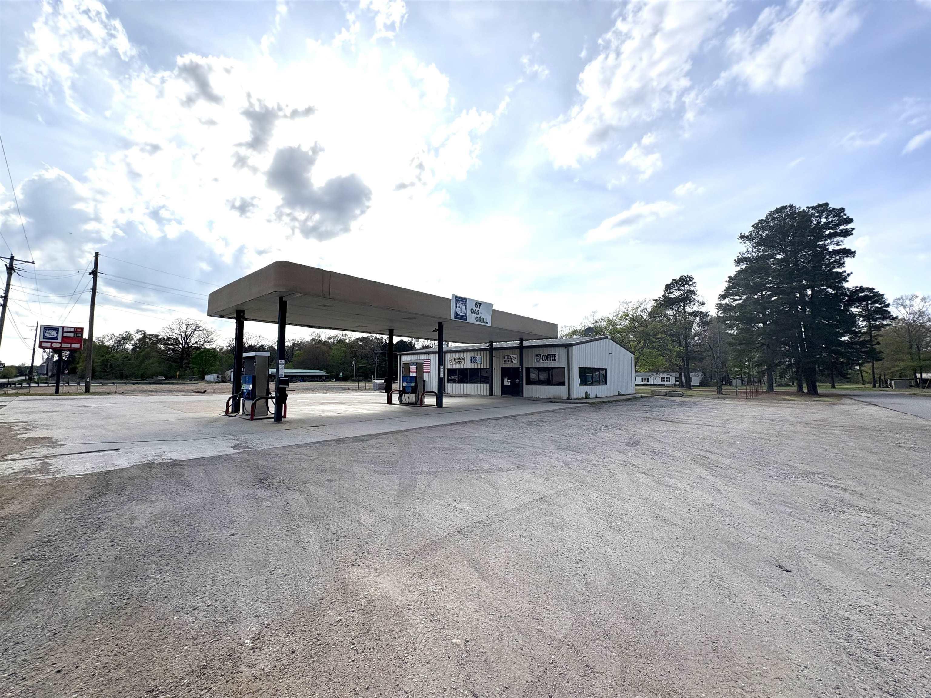 3052 Hwy 67  Emmet, AR