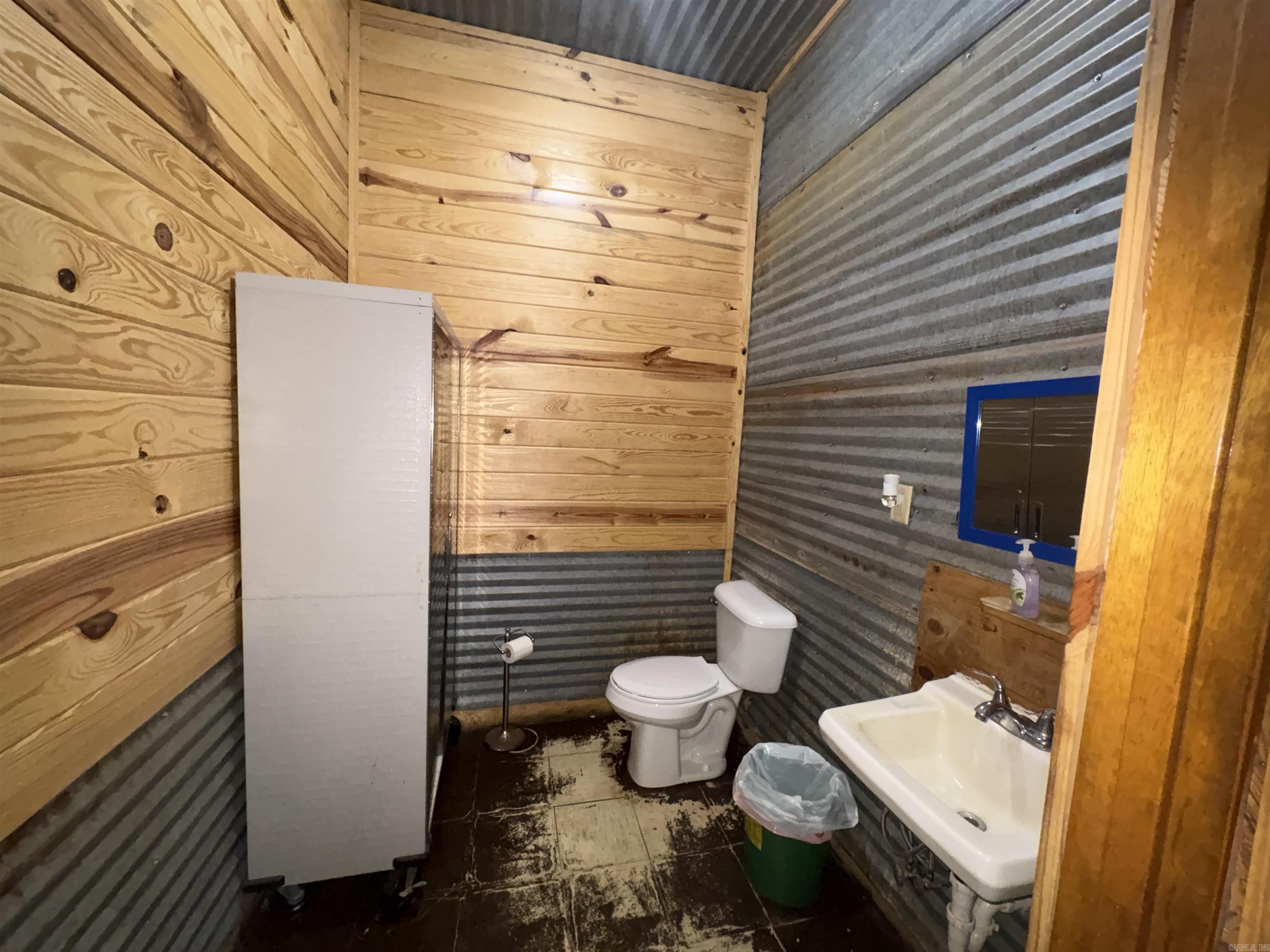 3052 Hwy 67  Emmet, AR