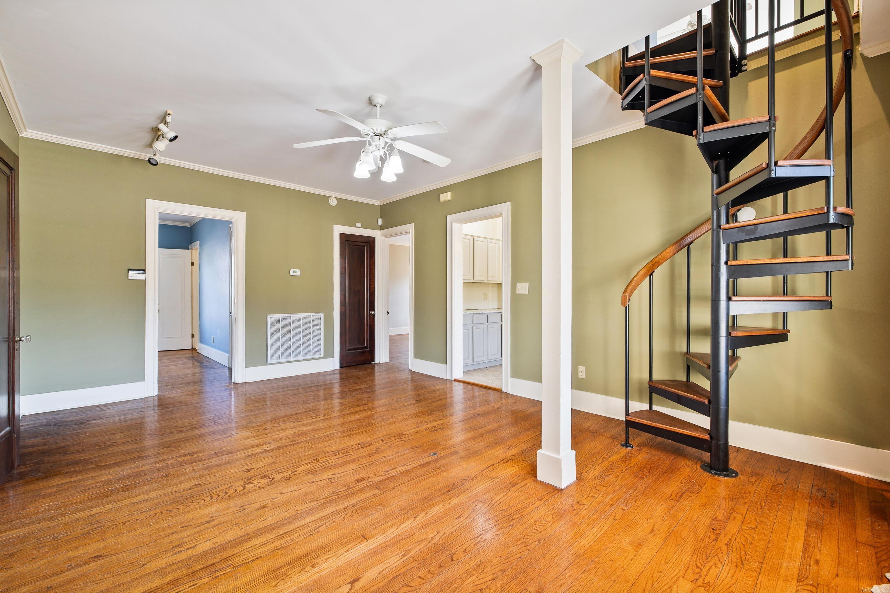 305 N East  Benton, AR