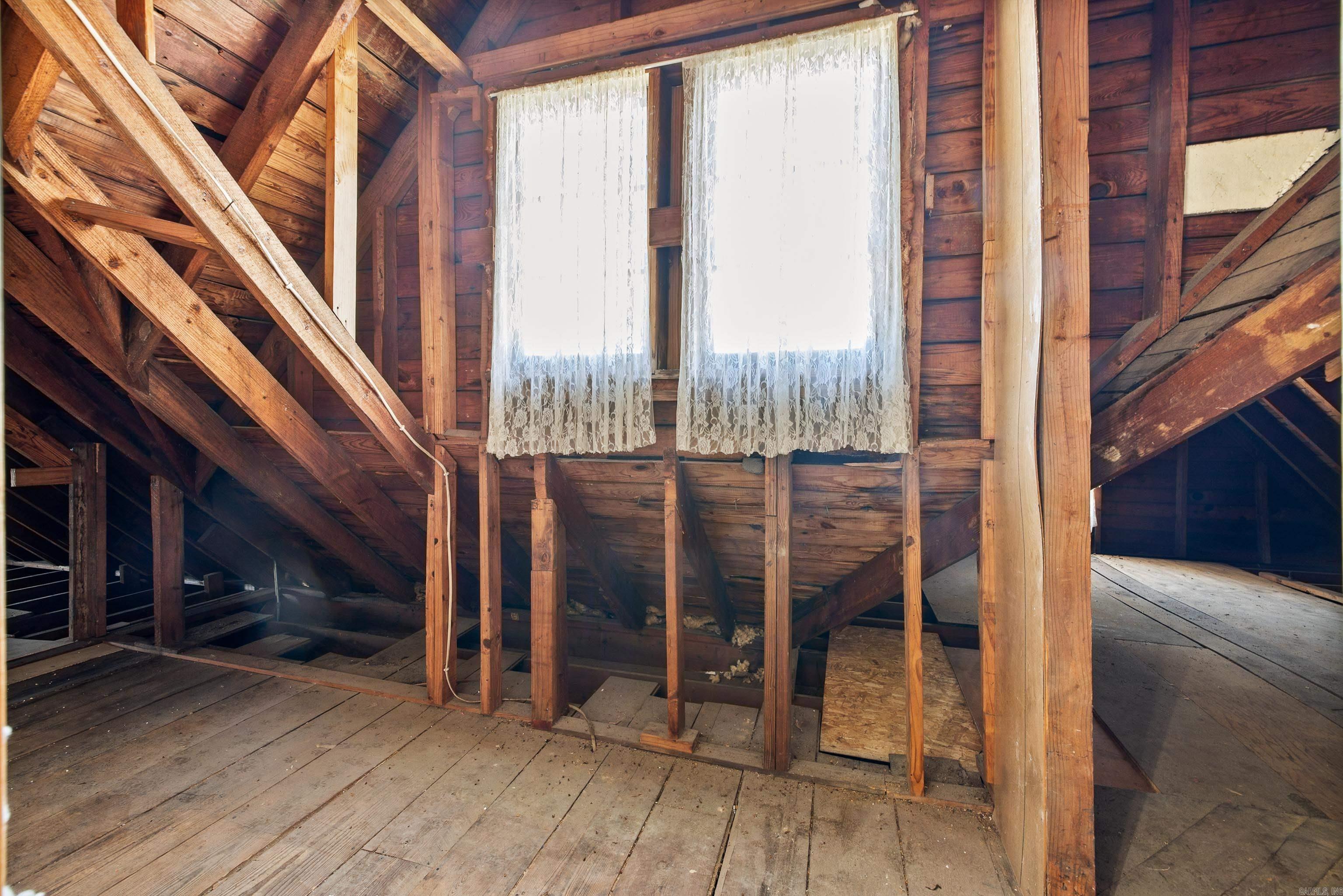 305 N East  Benton, AR