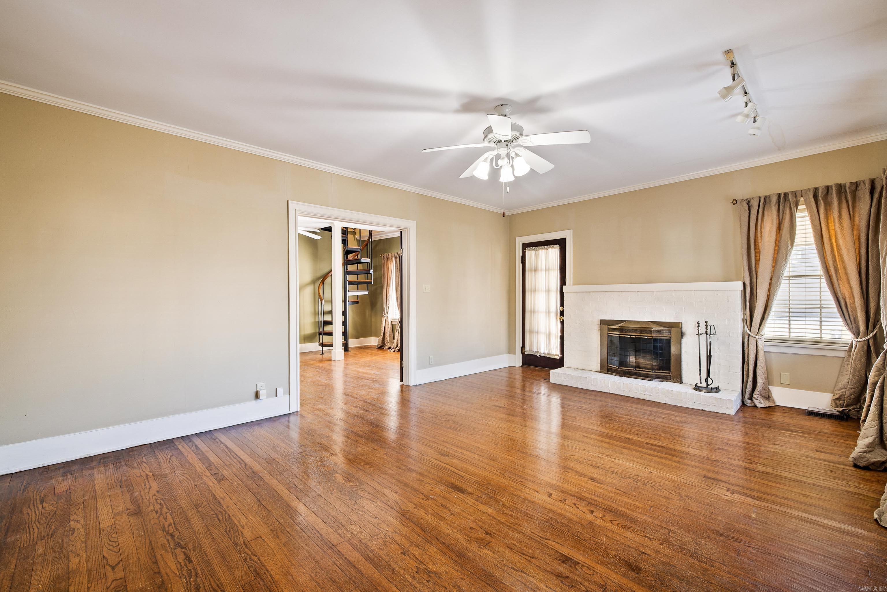 305 N East  Benton, AR