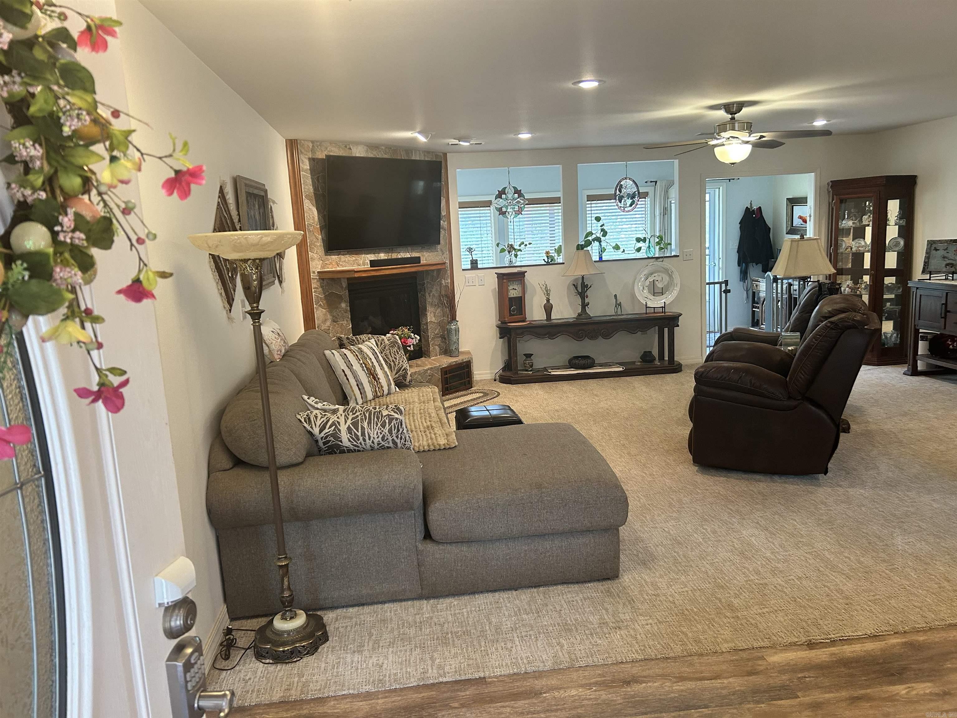 635 Happy Bend  Clinton, AR