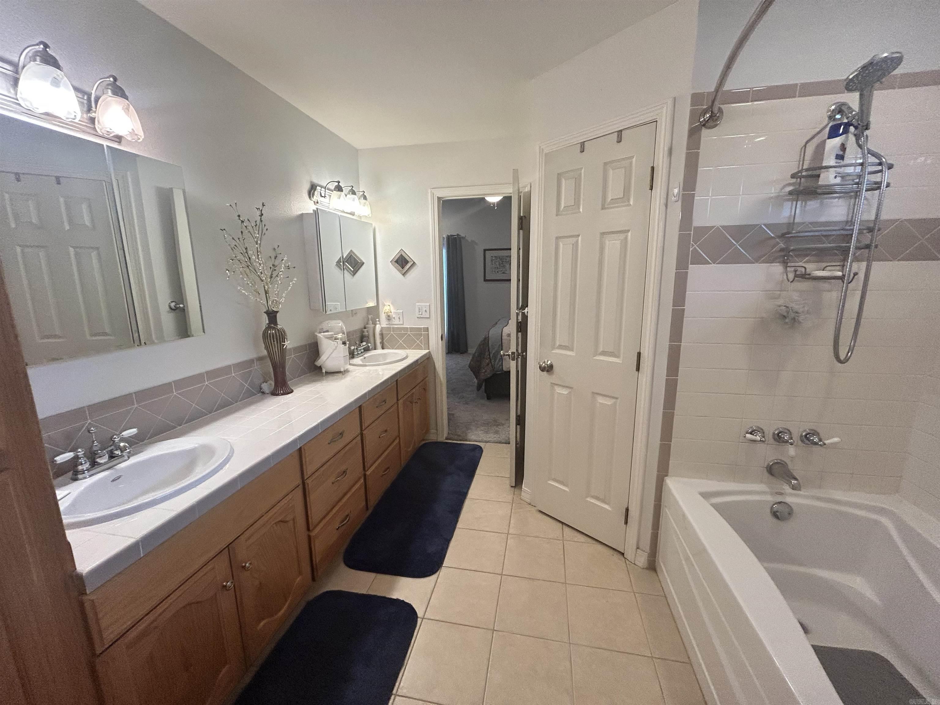 635 Happy Bend  Clinton, AR