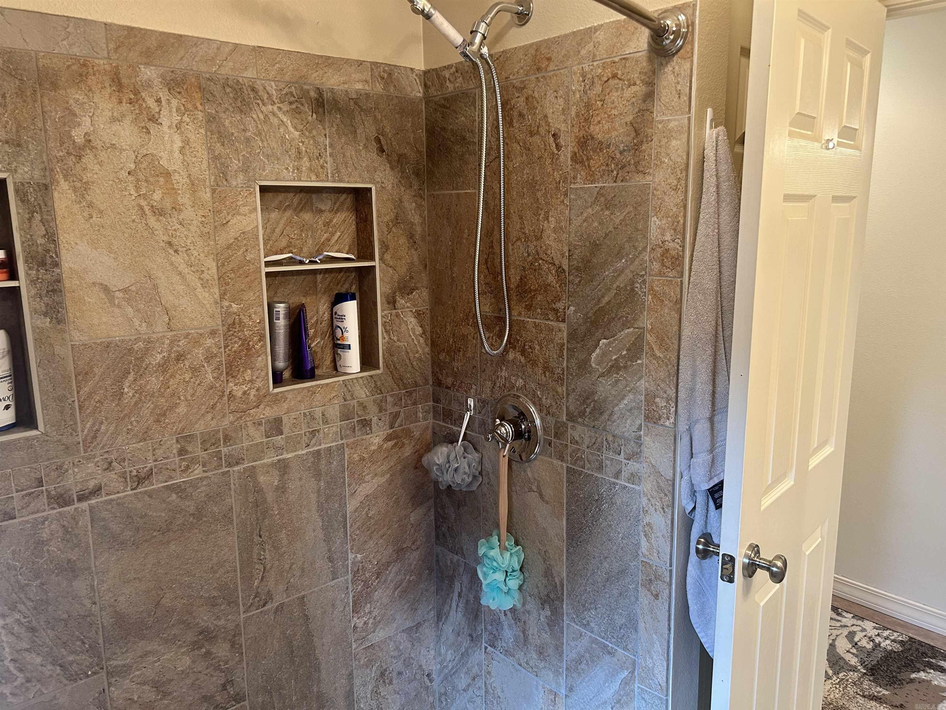 635 Happy Bend  Clinton, AR