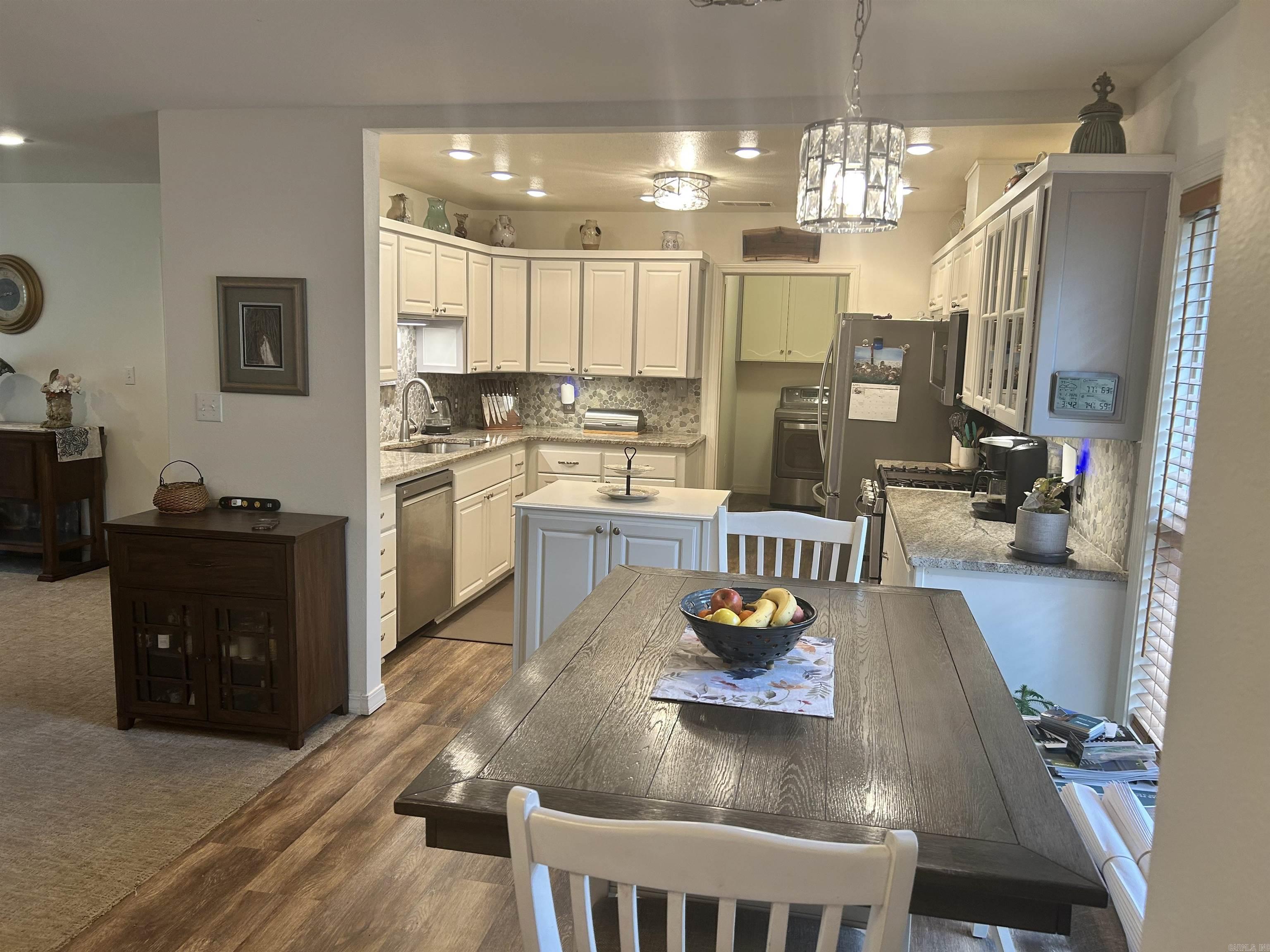 635 Happy Bend  Clinton, AR