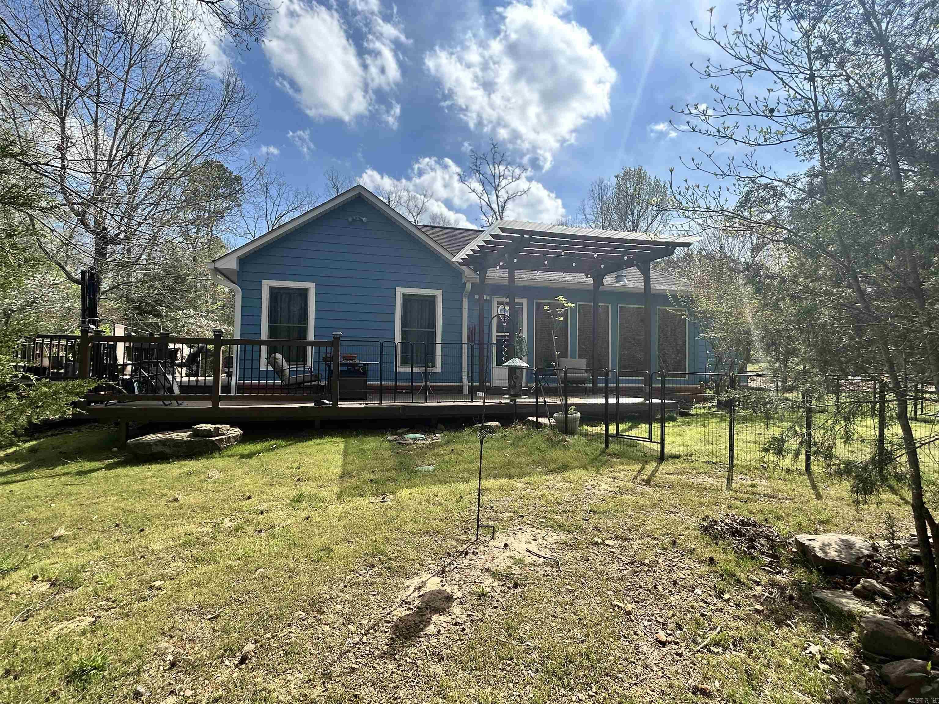 635 Happy Bend  Clinton, AR