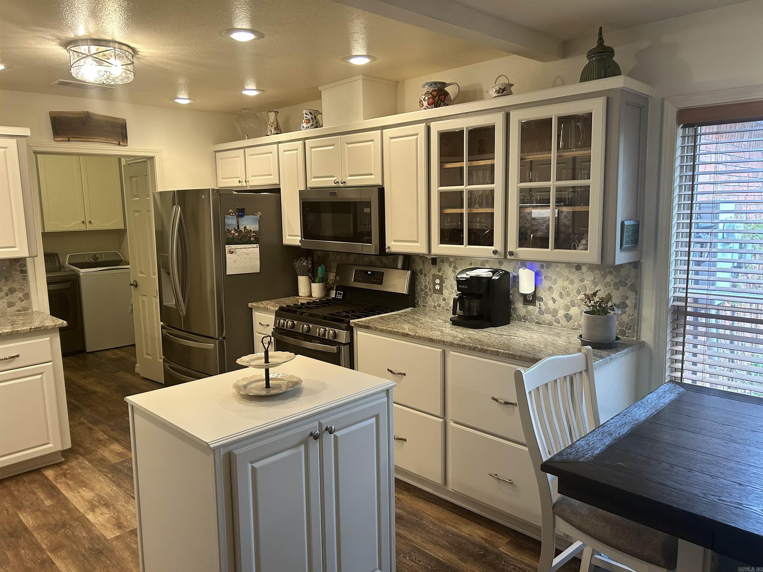 635 Happy Bend  Clinton, AR