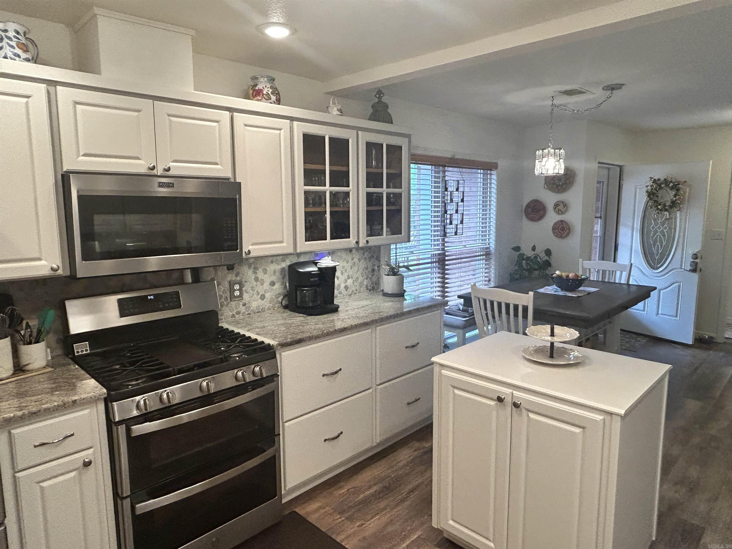 635 Happy Bend  Clinton, AR