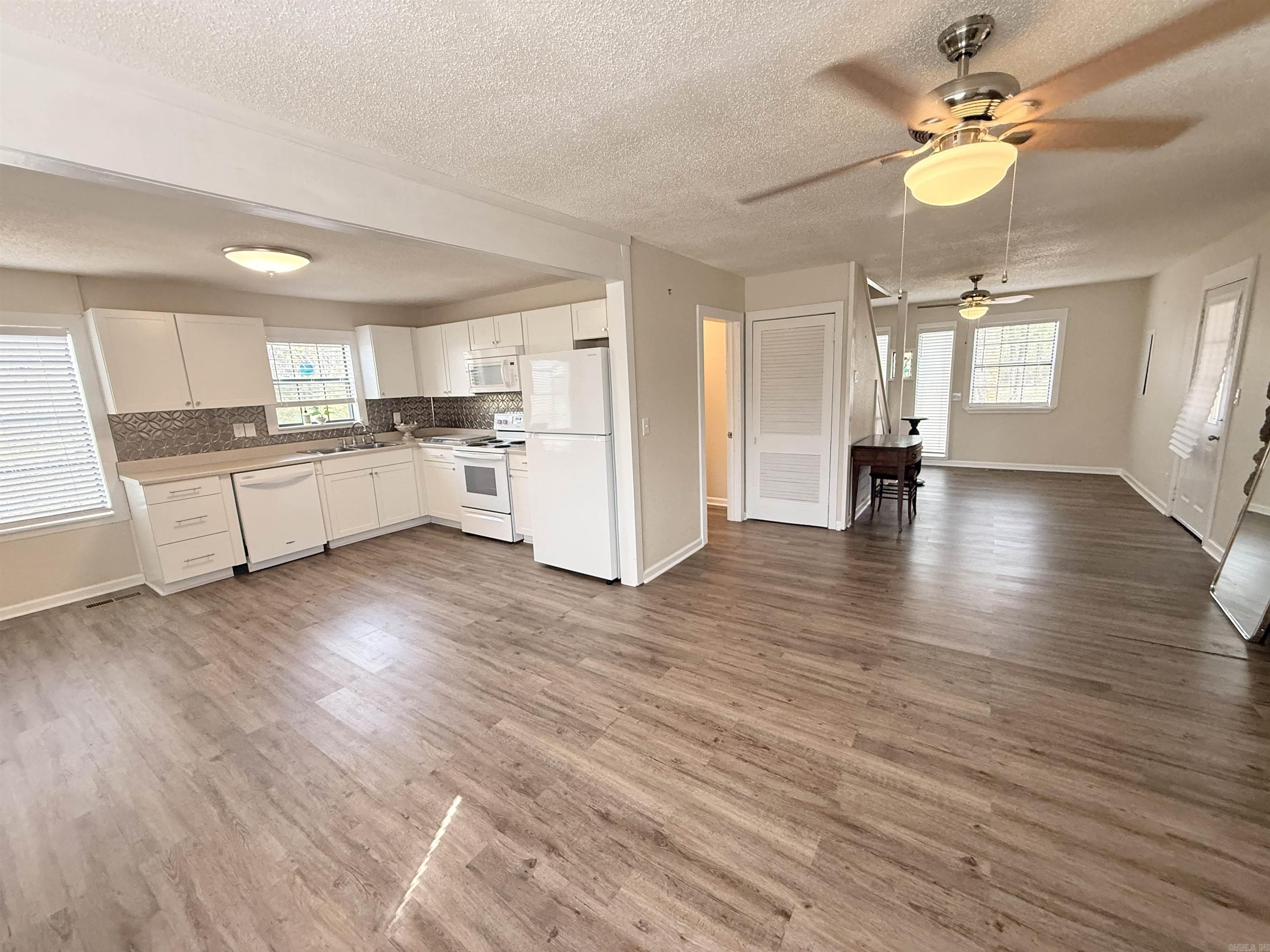 199 Pine Hill Estates Rd. Higden, AR 72067