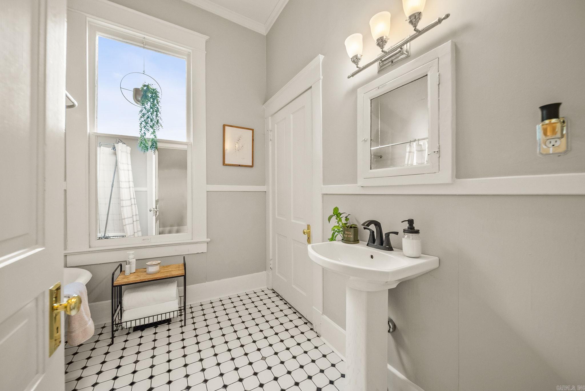 616 Ferry  Little Rock, AR