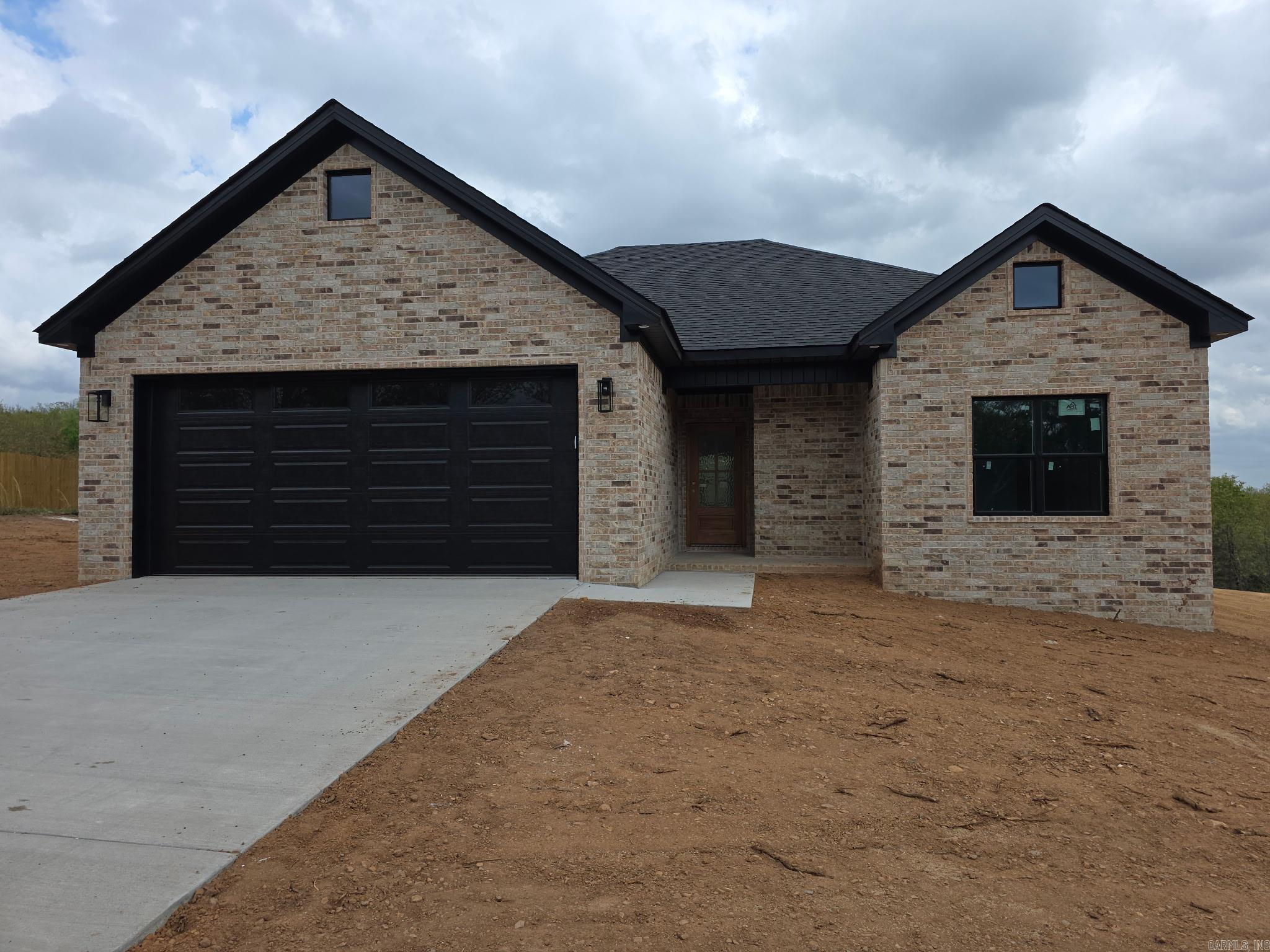 81 Summer Sky Drive Greenbrier, AR 72058