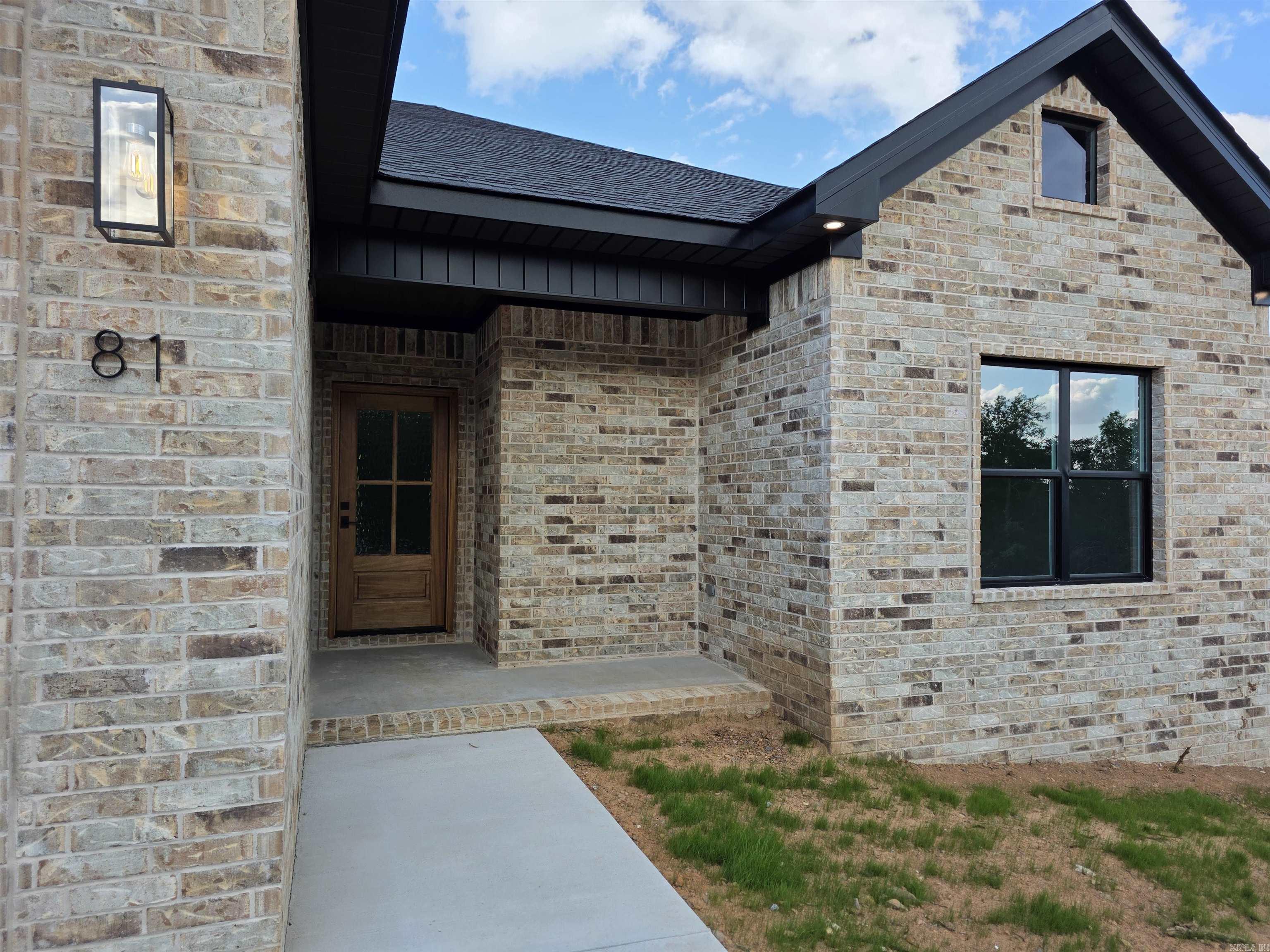 81 Summer Sky Drive Greenbrier, AR 72058