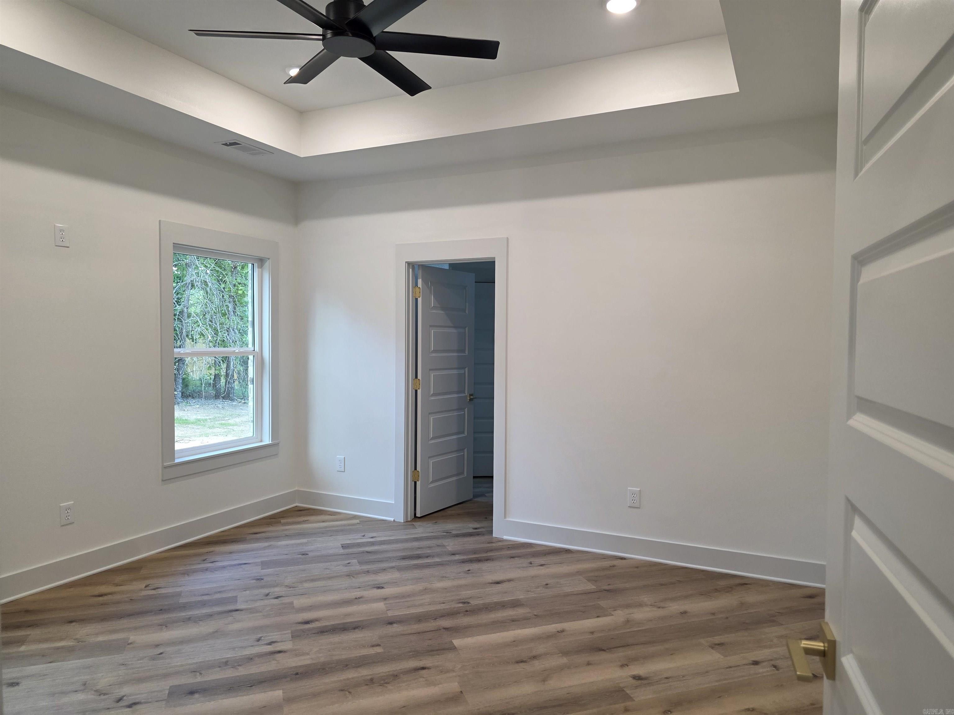 81 Summer Sky Drive Greenbrier, AR 72058