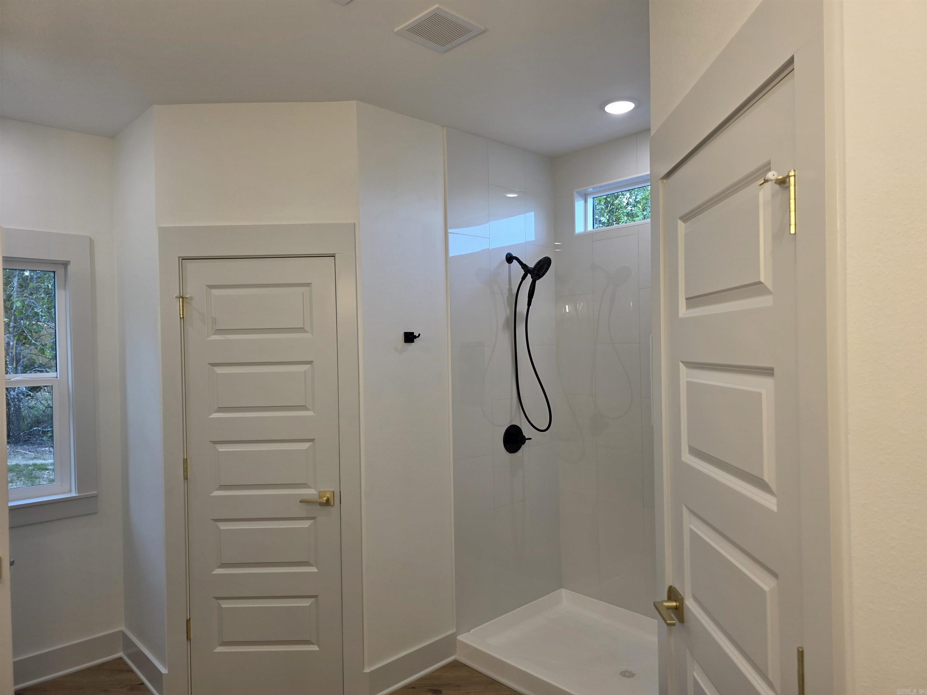 81 Summer Sky Drive Greenbrier, AR 72058