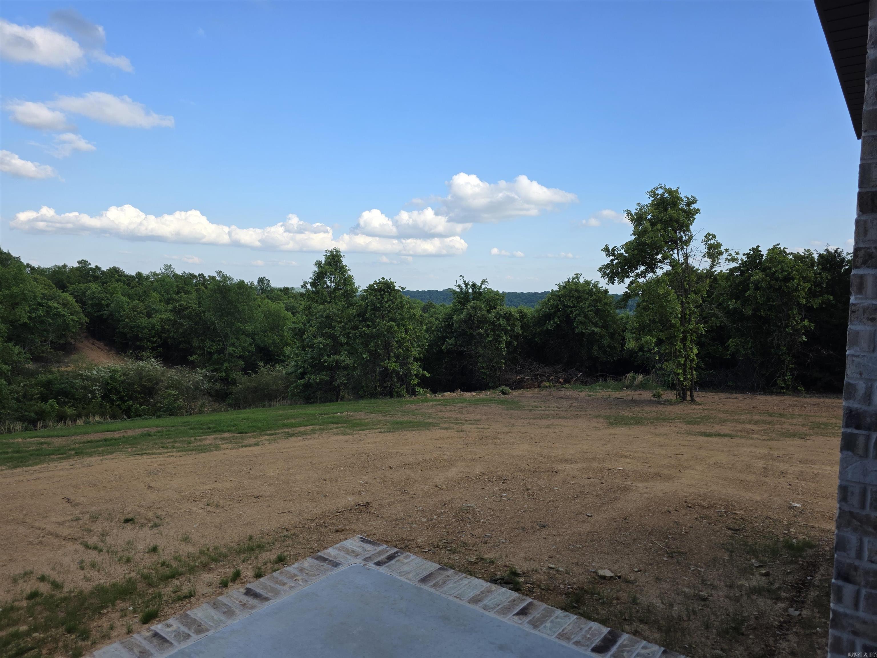 81 Summer Sky Drive Greenbrier, AR 72058