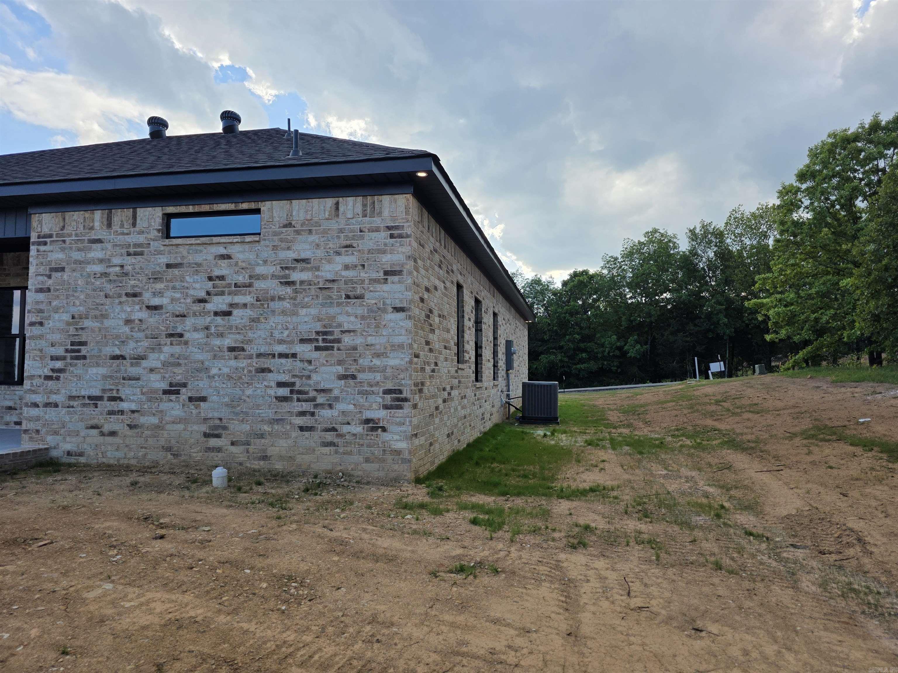 81 Summer Sky Drive Greenbrier, AR 72058