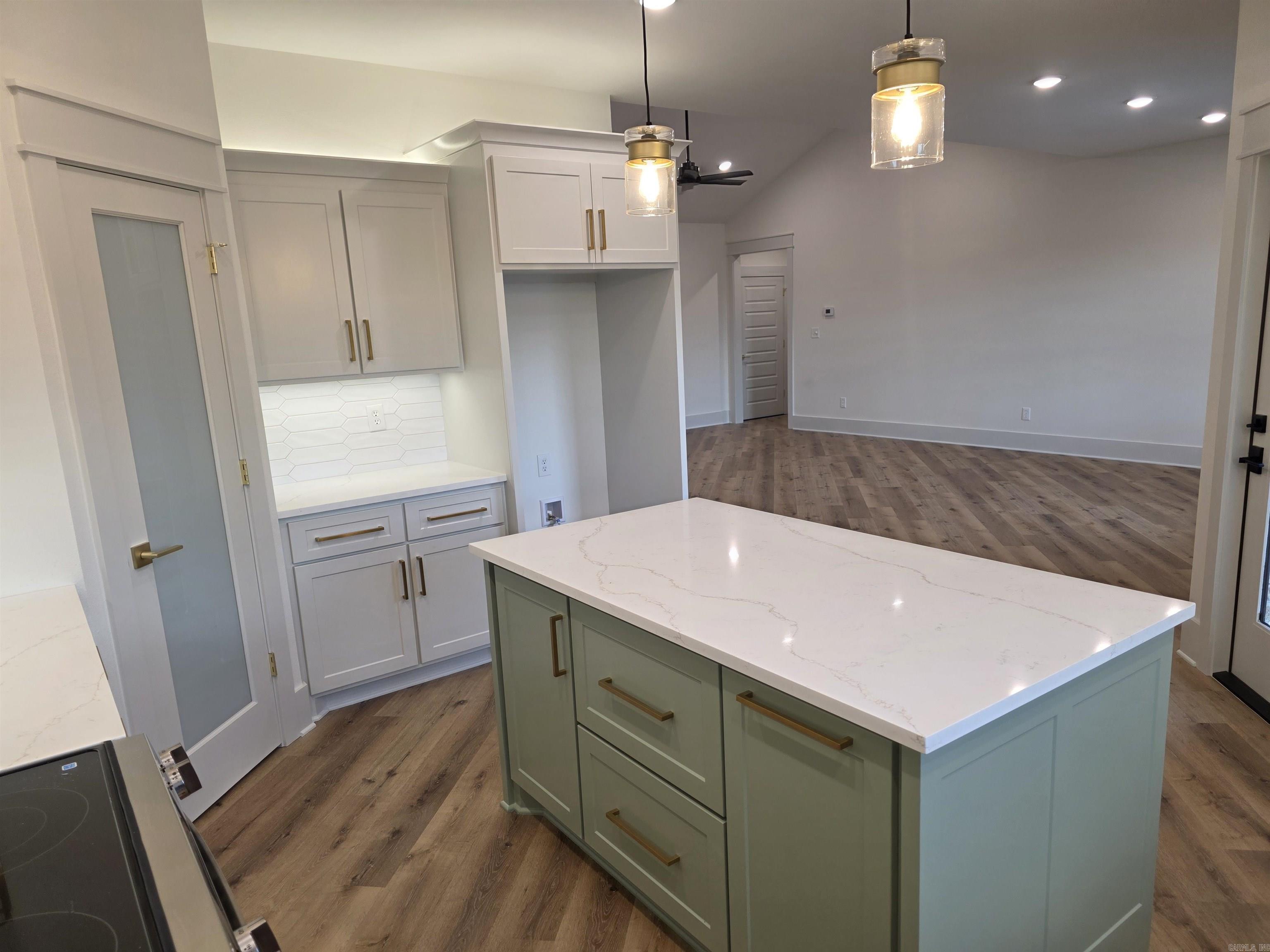 81 Summer Sky Drive Greenbrier, AR 72058