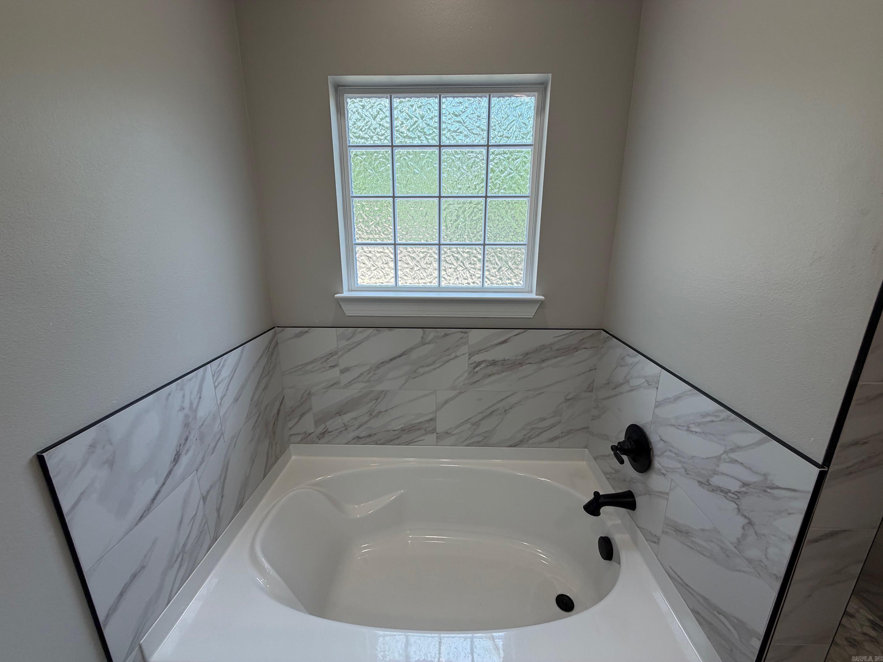 36 Deer Creek  Sherwood, AR