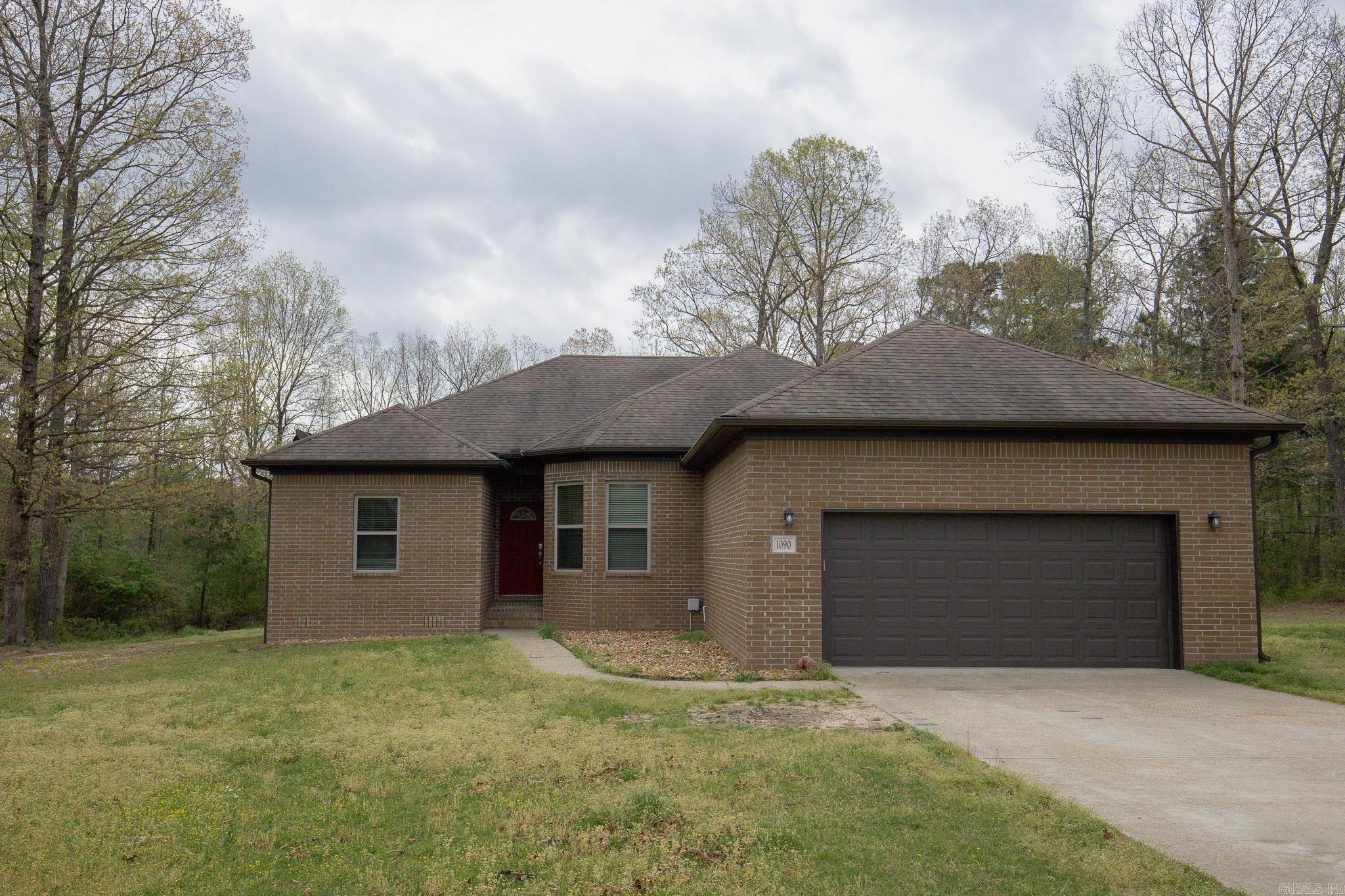 1090 Whispering Oak  Redfield, AR