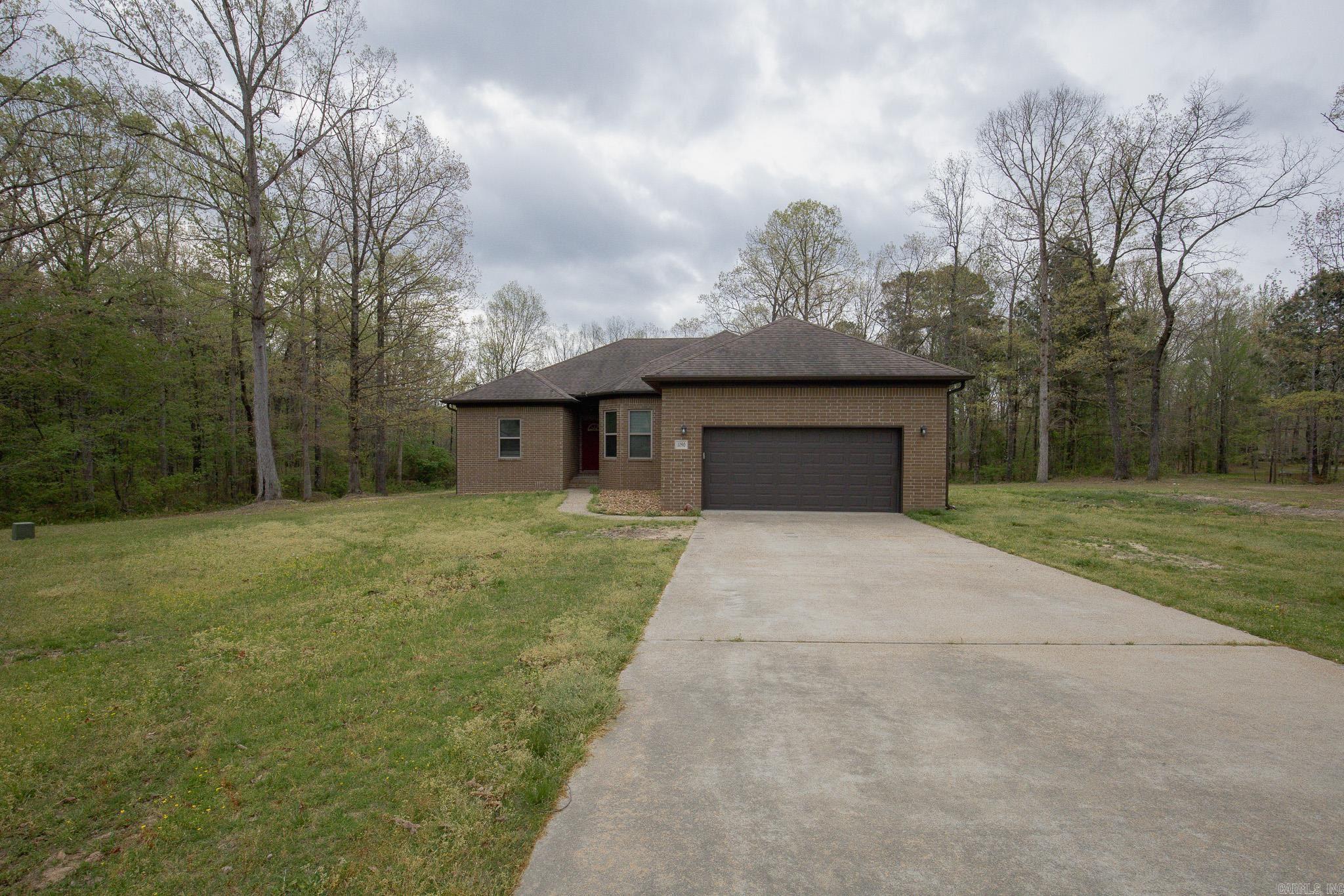 1090 Whispering Oak  Redfield, AR