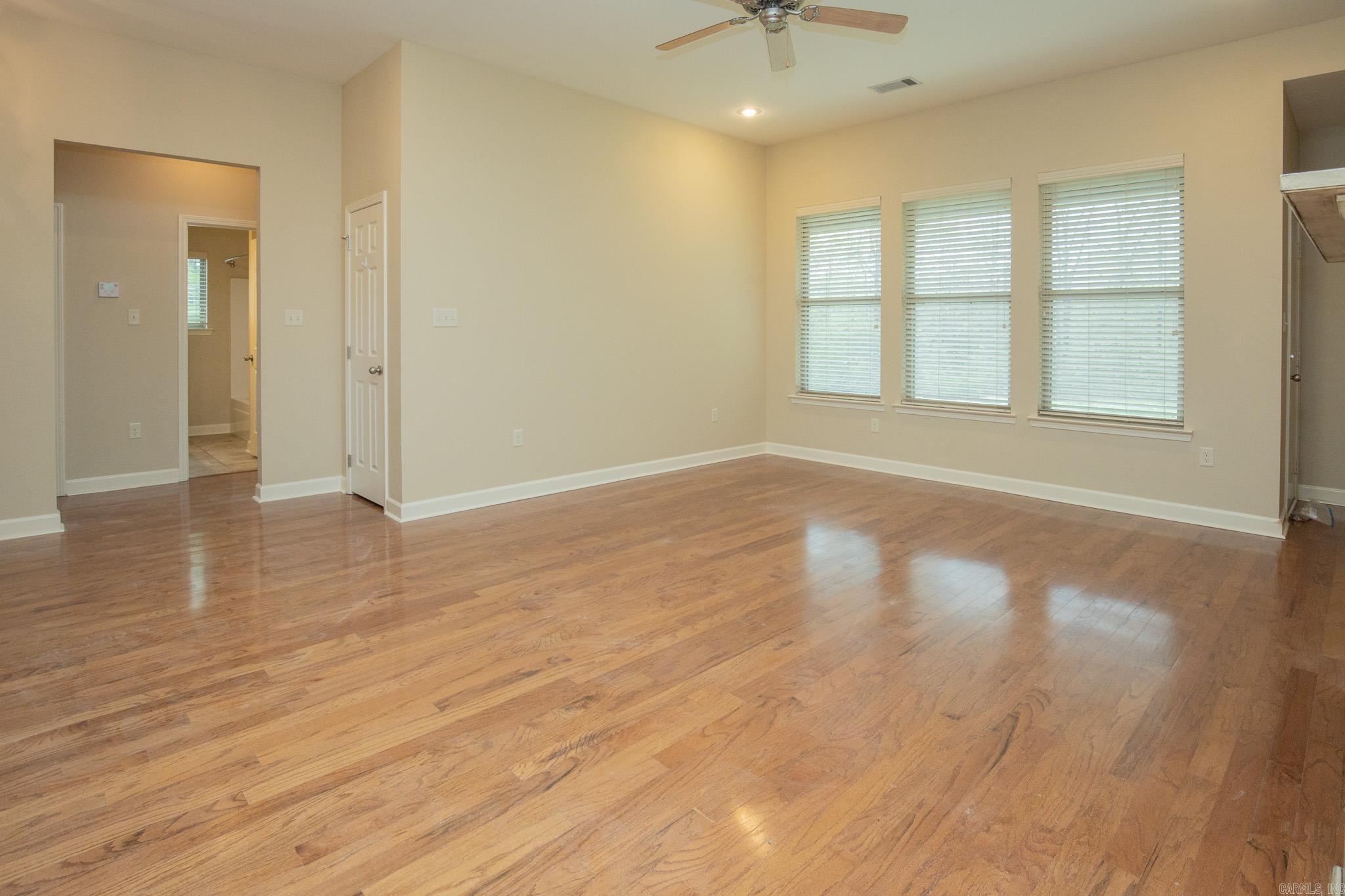 1090 Whispering Oak  Redfield, AR