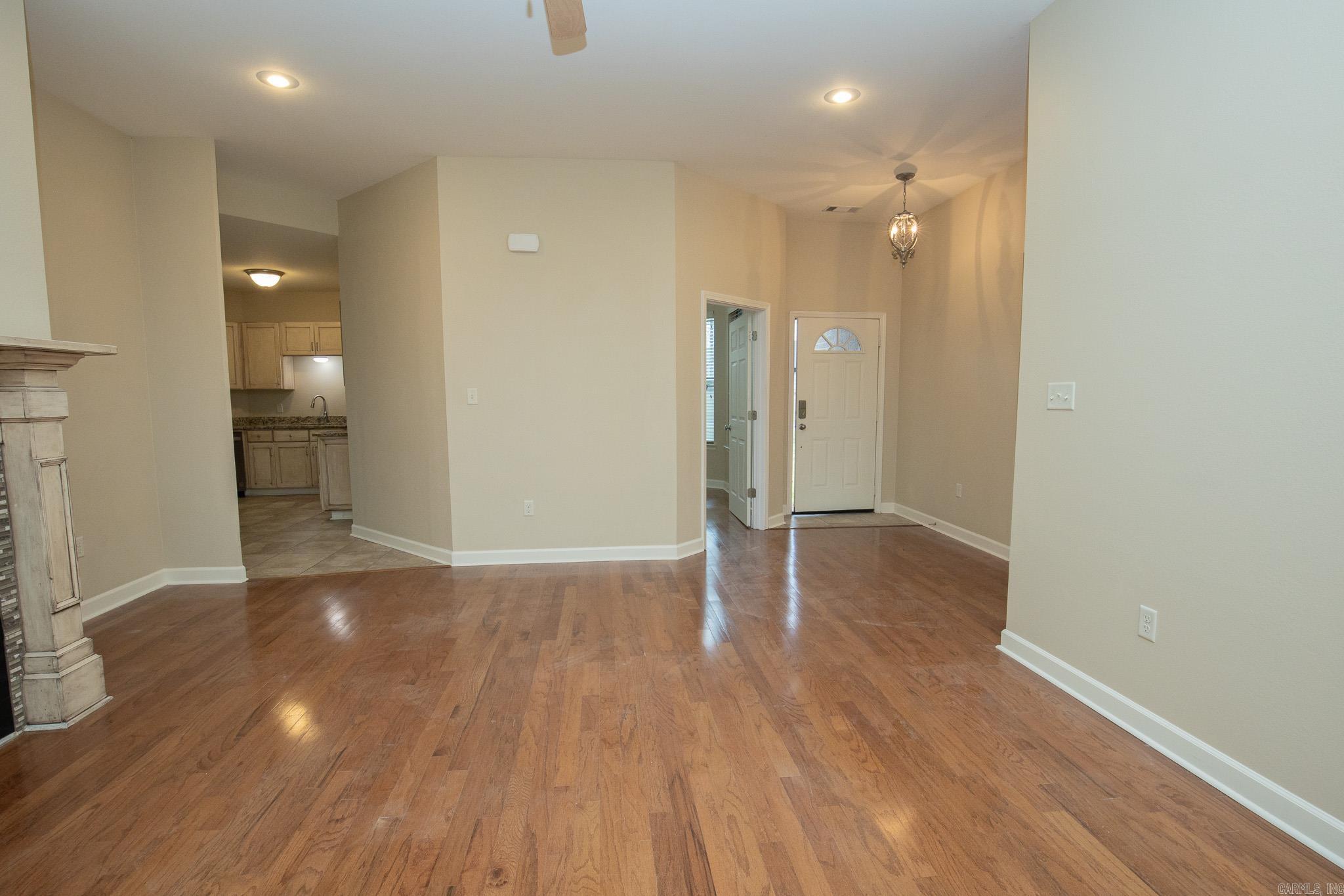 1090 Whispering Oak  Redfield, AR