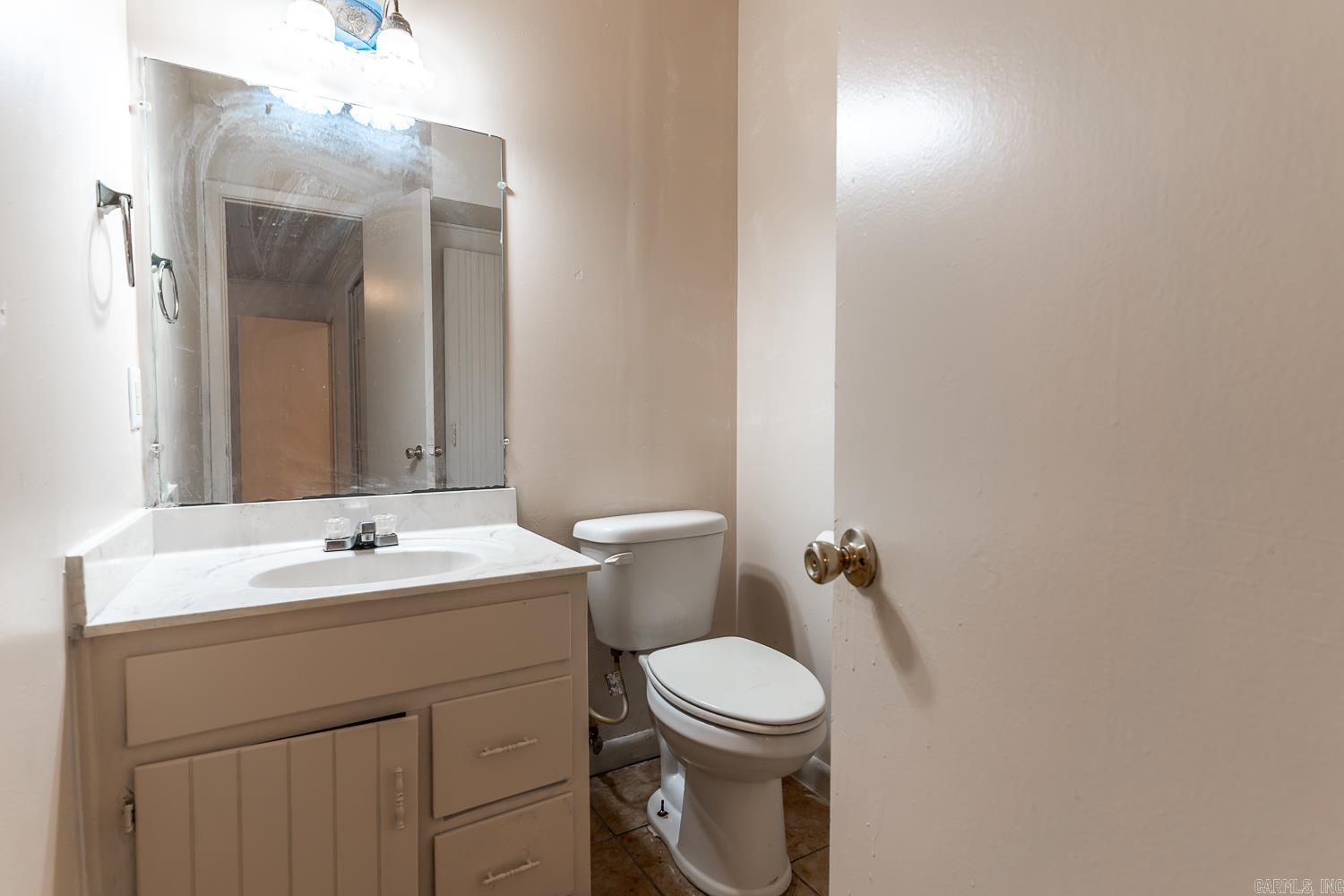 1047 N Rosser 122 E Arkansas Avenue Forrest City, AR