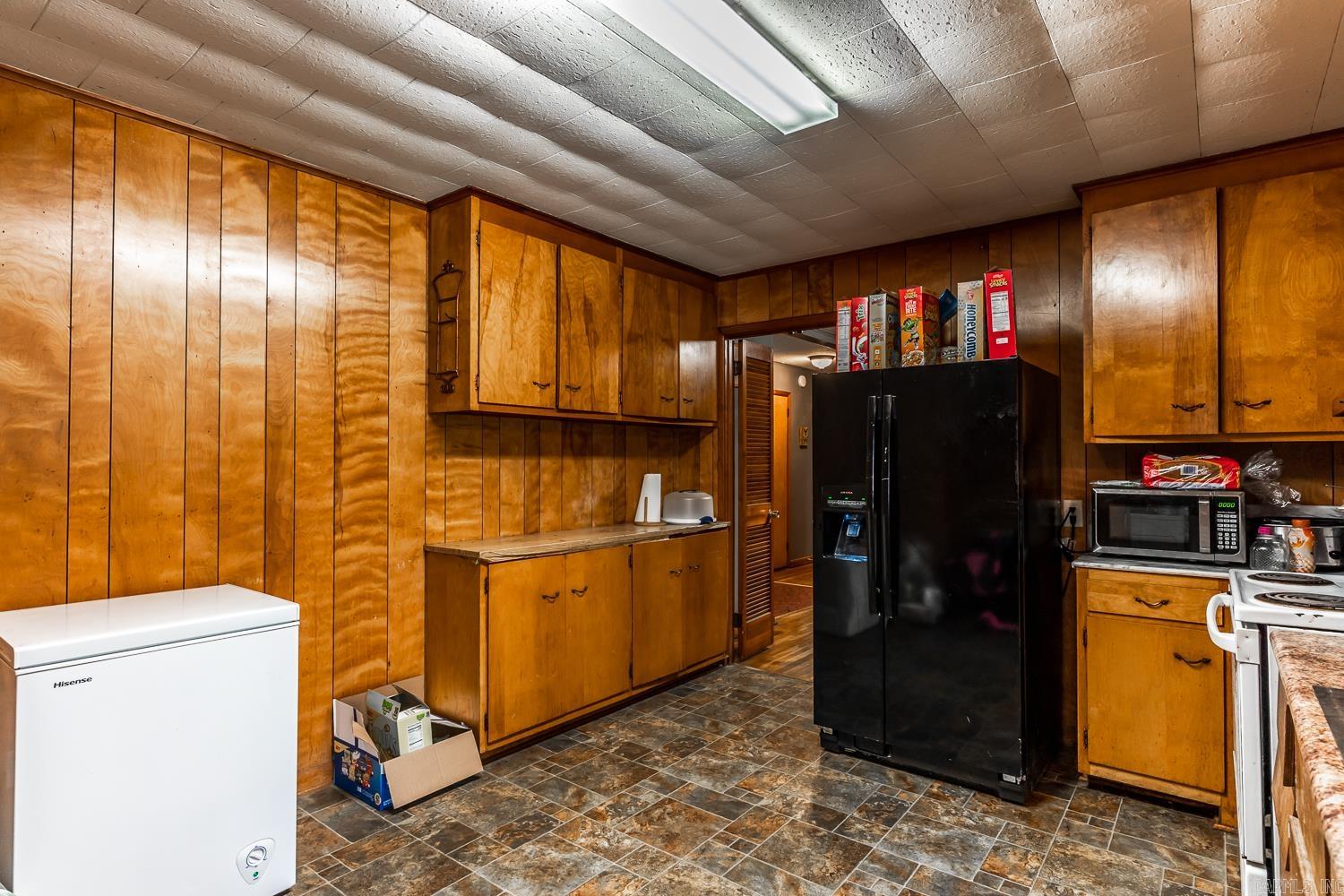 1047 N Rosser 122 E Arkansas Avenue Forrest City, AR