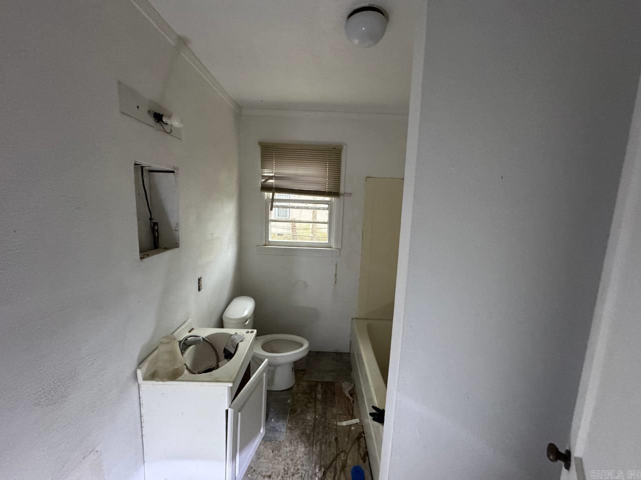 1507 W 33rd  Pine Bluff, AR