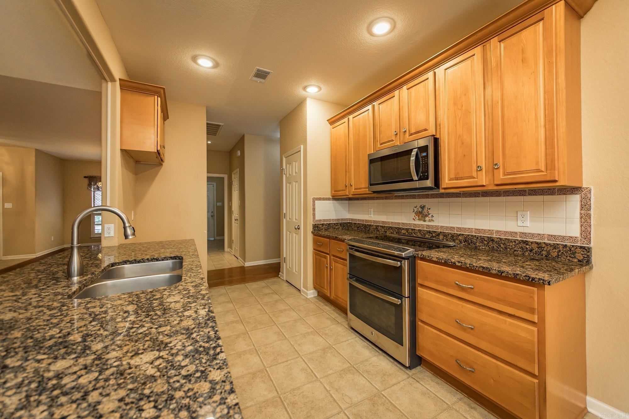 323 OLD HICKORY STREET  Hot Springs, AR