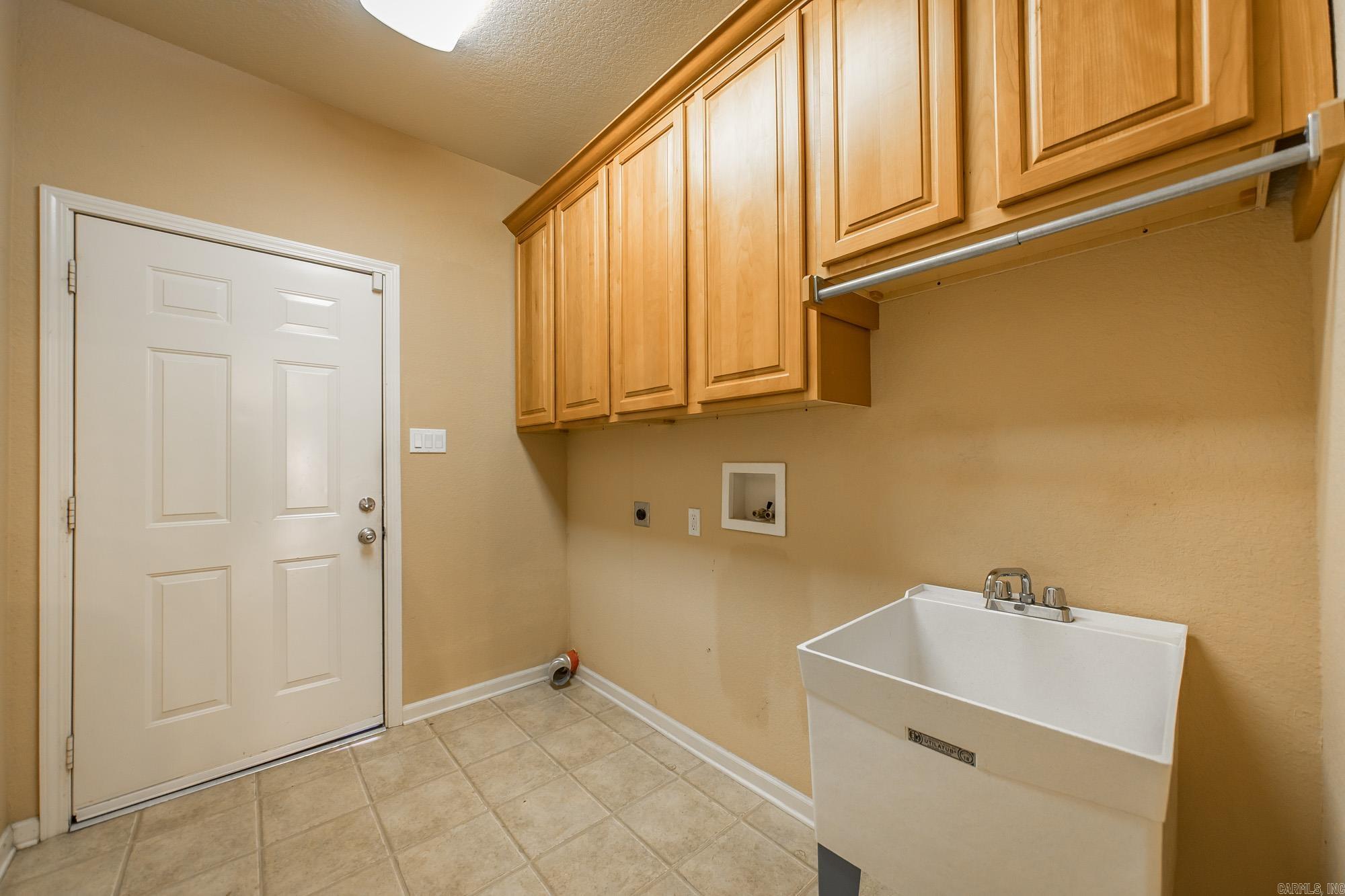 323 OLD HICKORY STREET  Hot Springs, AR