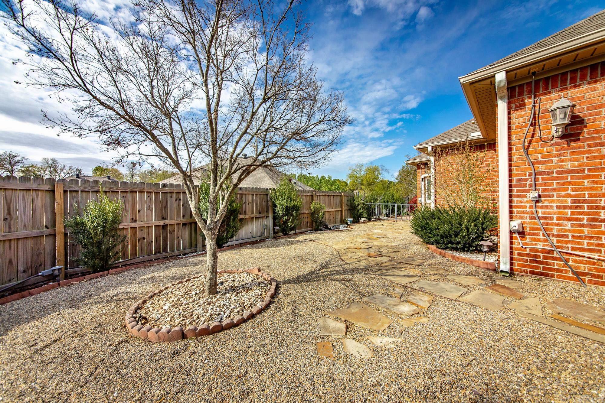 323 OLD HICKORY STREET  Hot Springs, AR