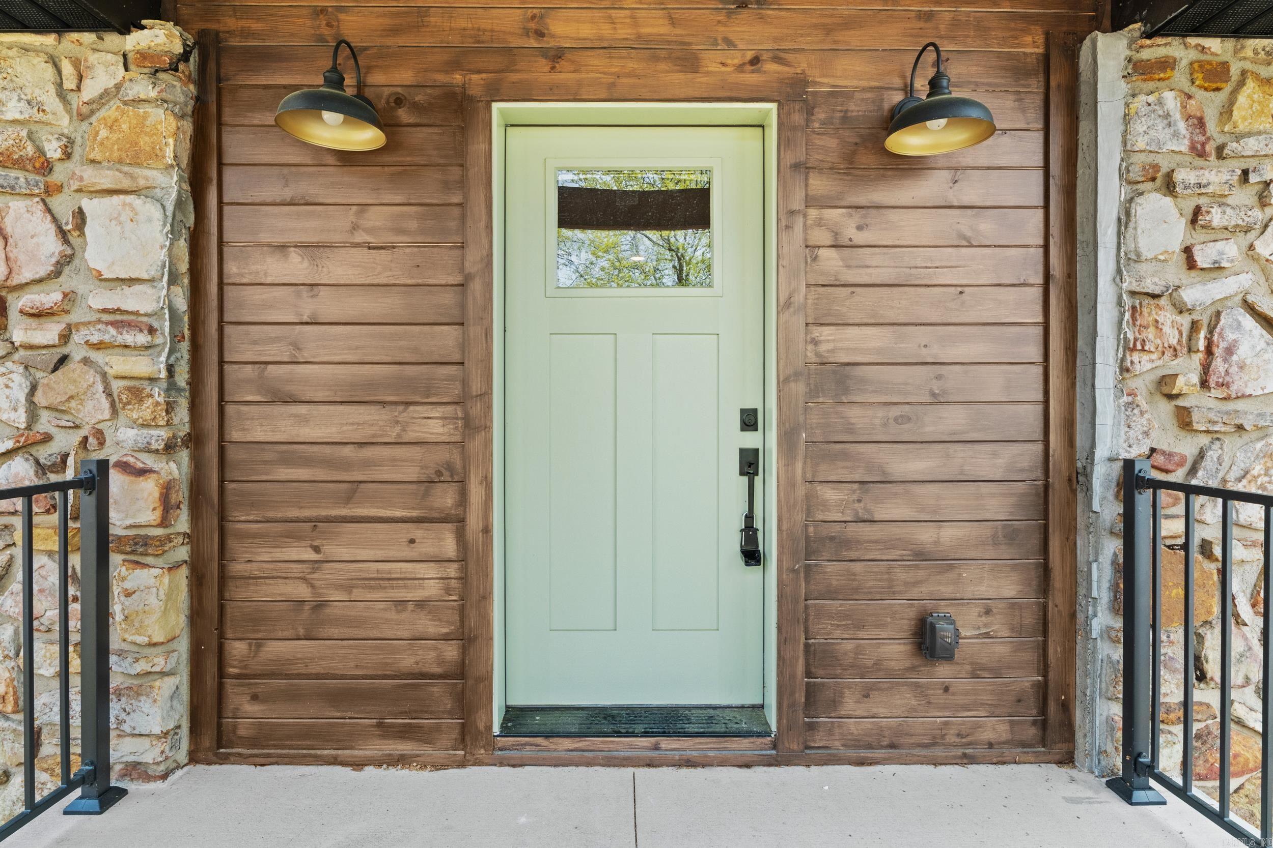 3237 College  Conway, AR