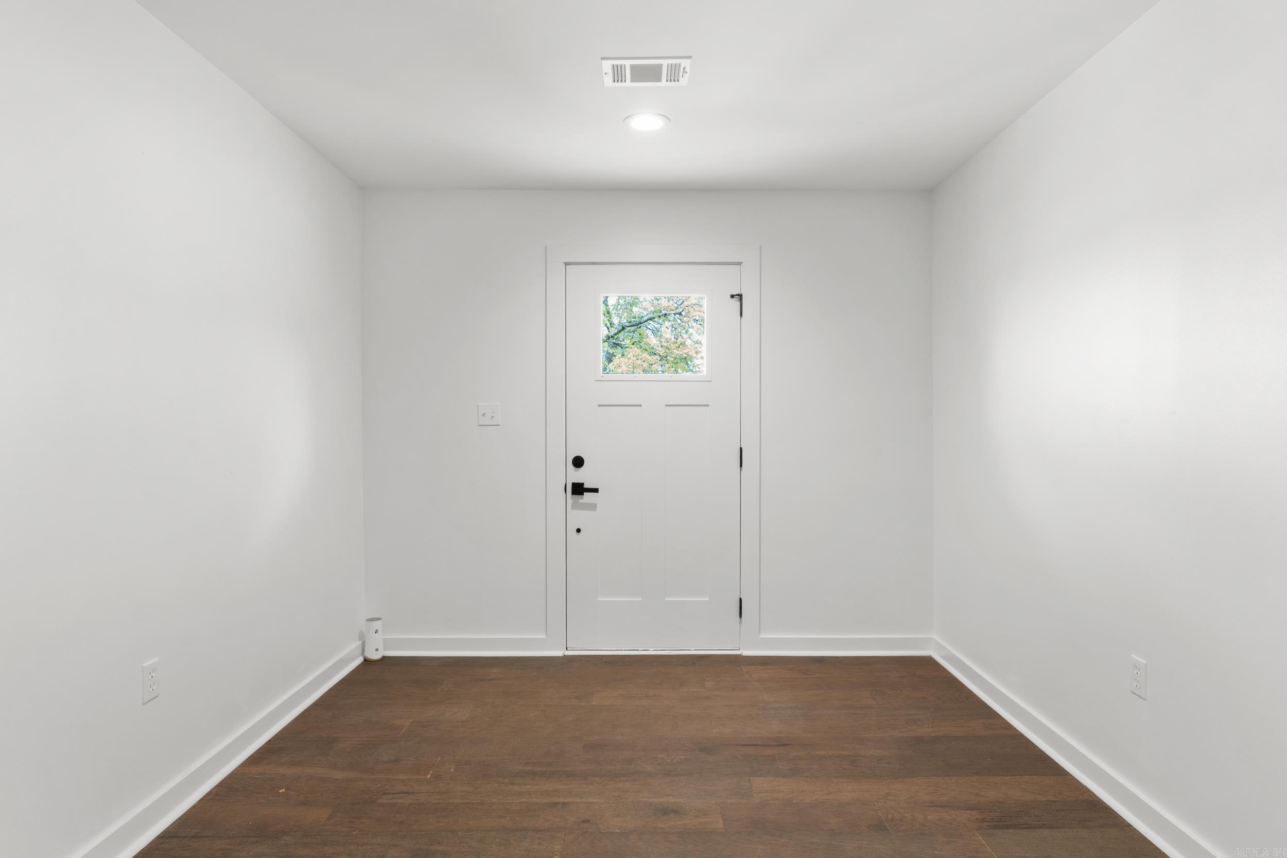 3237 College  Conway, AR