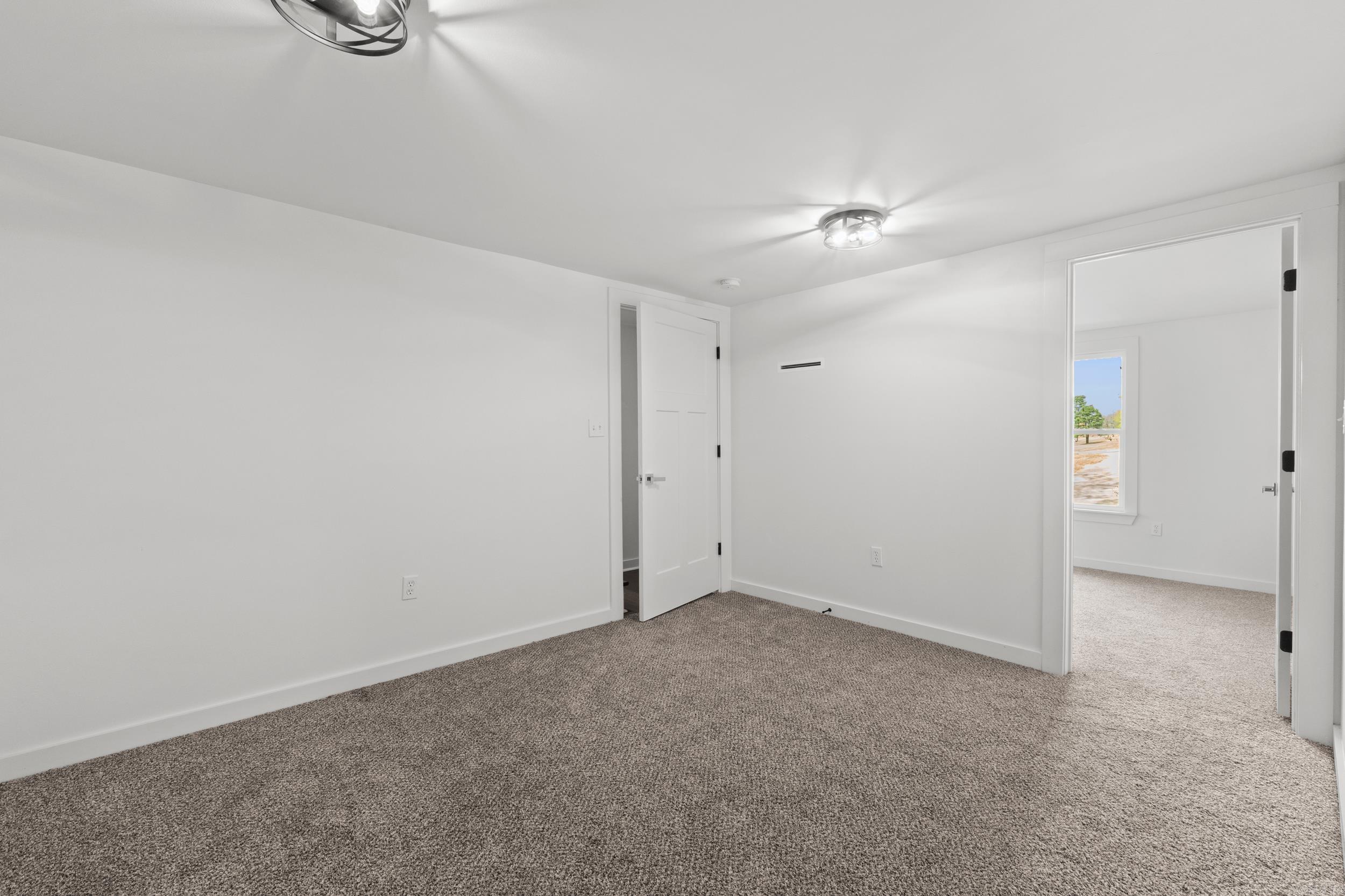 3237 College  Conway, AR